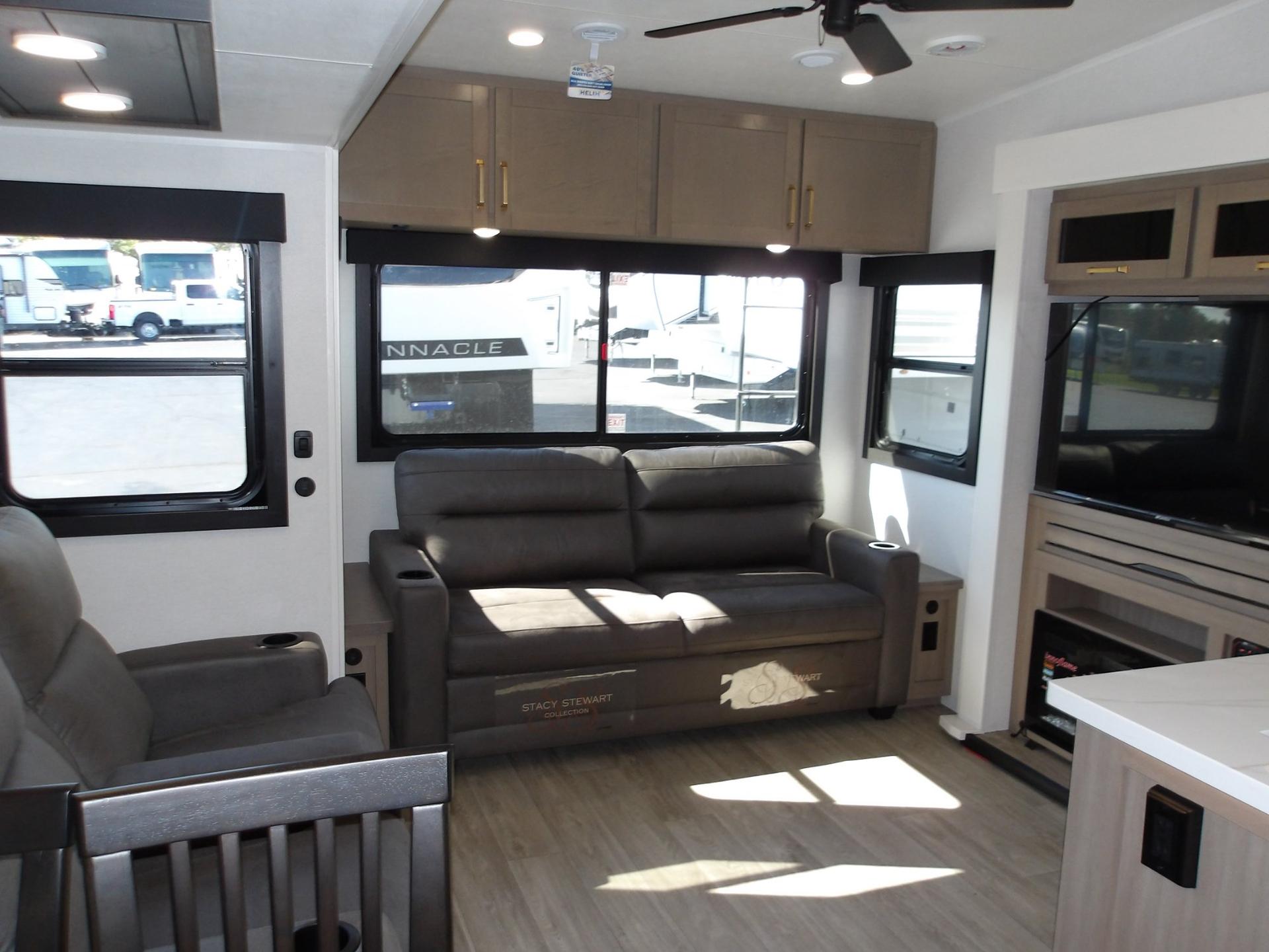 2027 Jayco 2027 Jayco Eagle - thumbnail 35