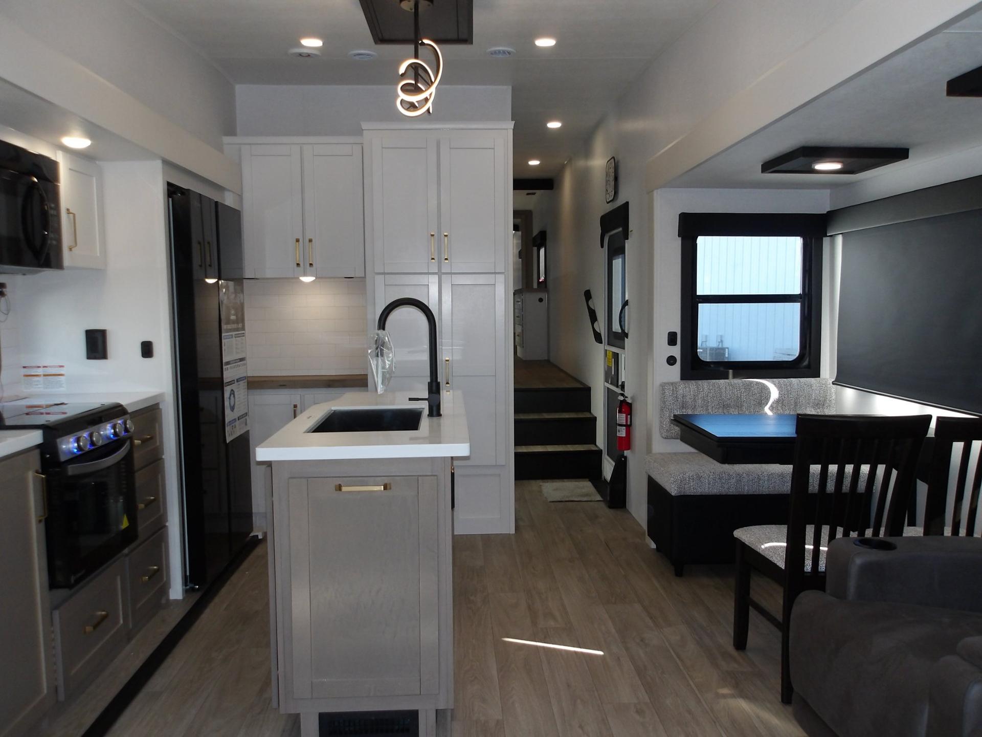2027 Jayco 2027 Jayco Eagle - thumbnail 45