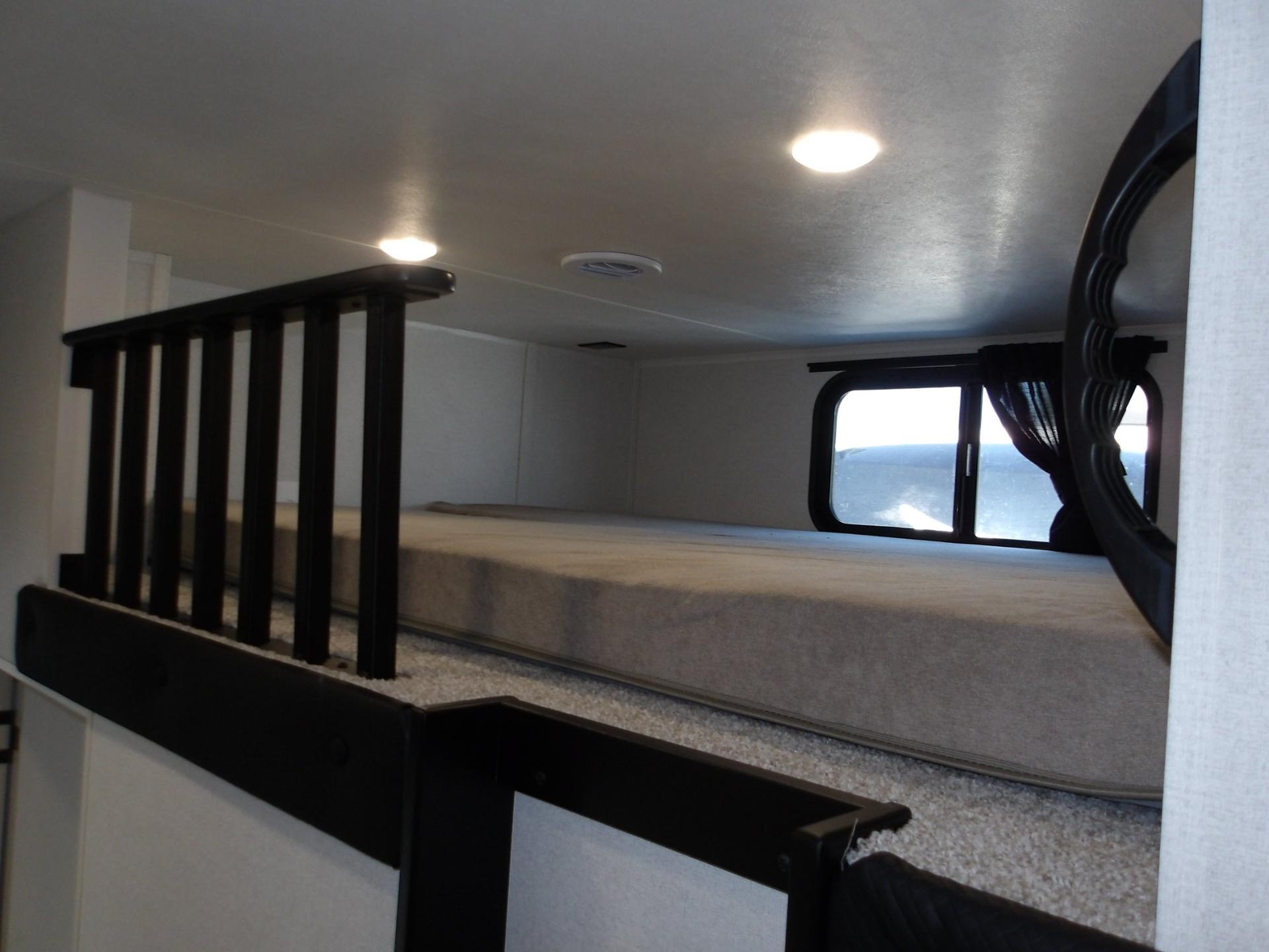 2027 Jayco 2027 Jayco Eagle - thumbnail 55