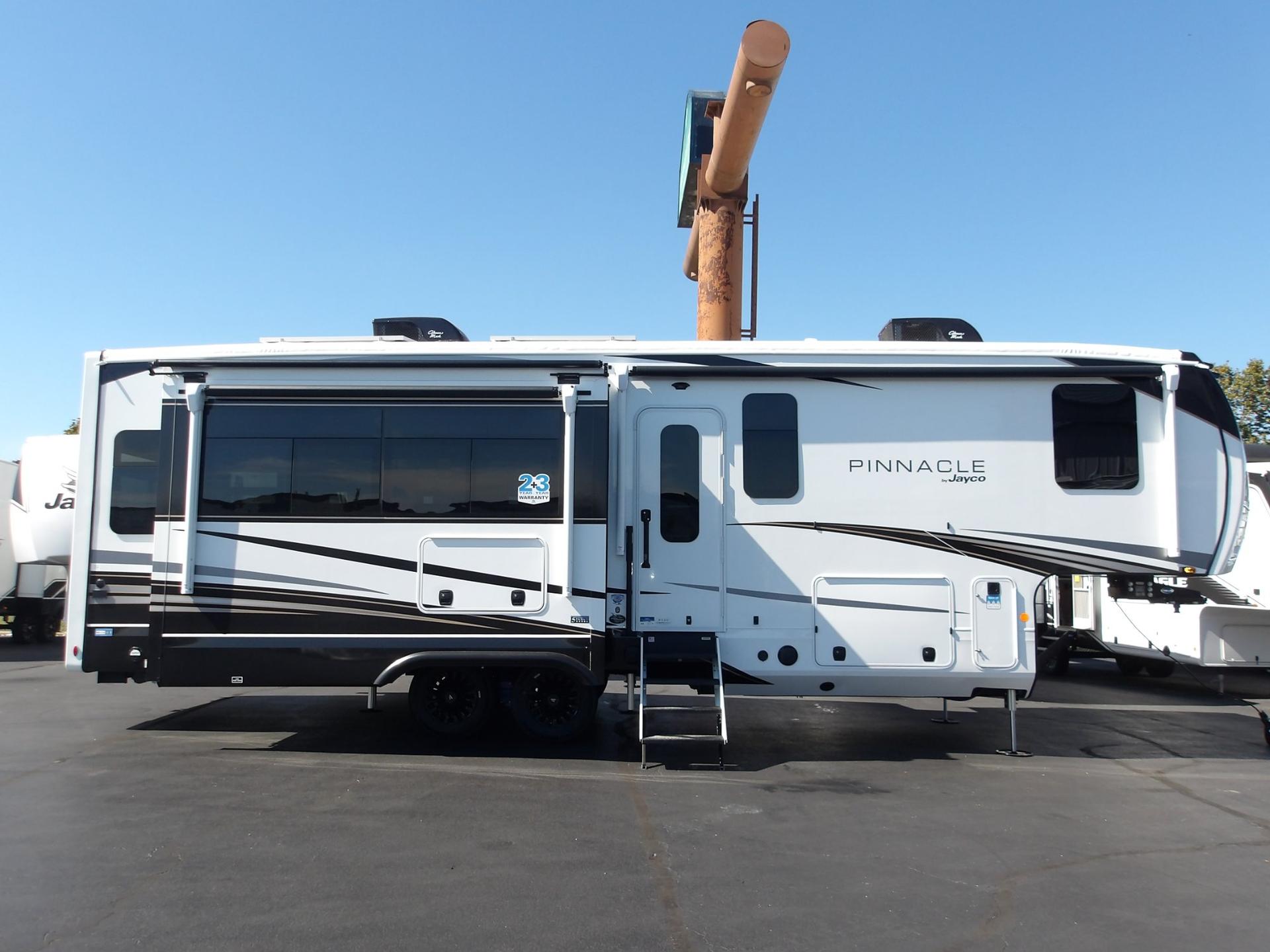 2027 Jayco 2027 Jayco Pinnacle - thumbnail 7