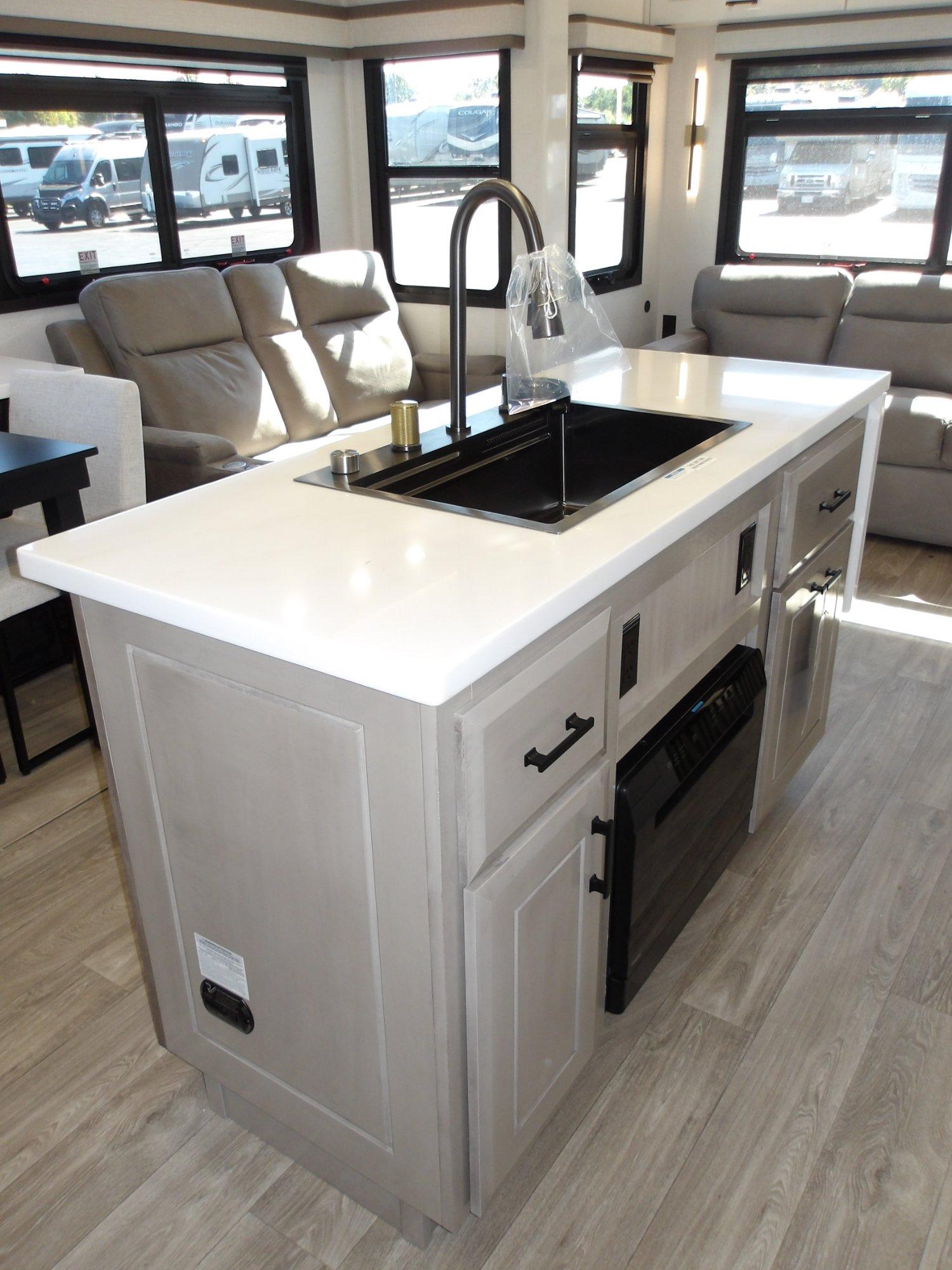 2027 Jayco 2027 Jayco Pinnacle - thumbnail 26