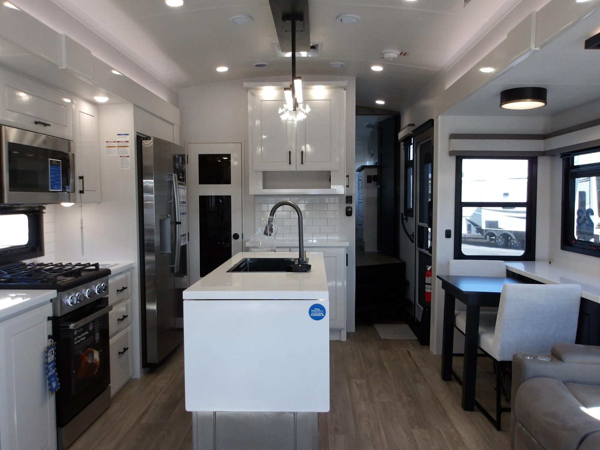 2027 Jayco 2027 Jayco Pinnacle - thumbnail 43