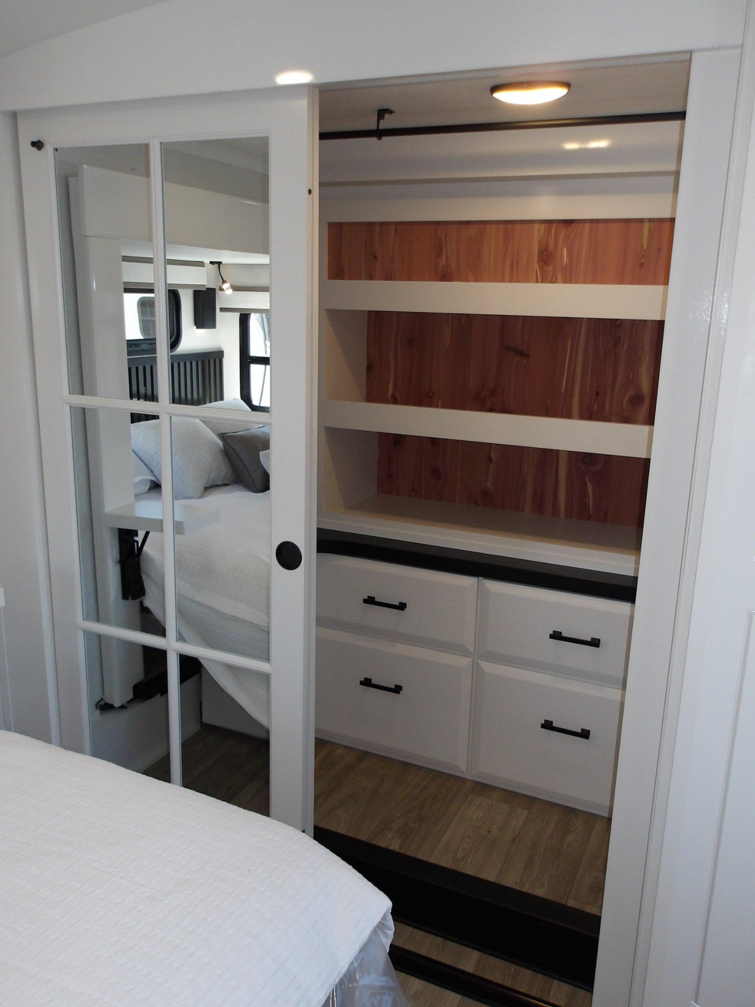 2027 Jayco 2027 Jayco Pinnacle - thumbnail 61