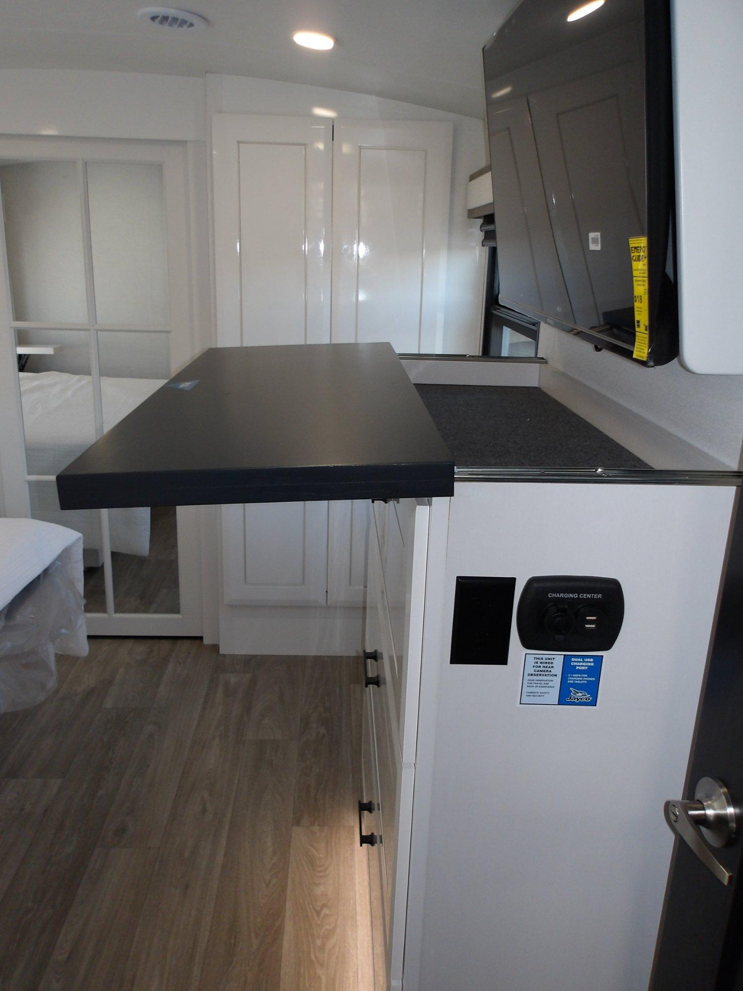 2027 Jayco 2027 Jayco Pinnacle - thumbnail 70