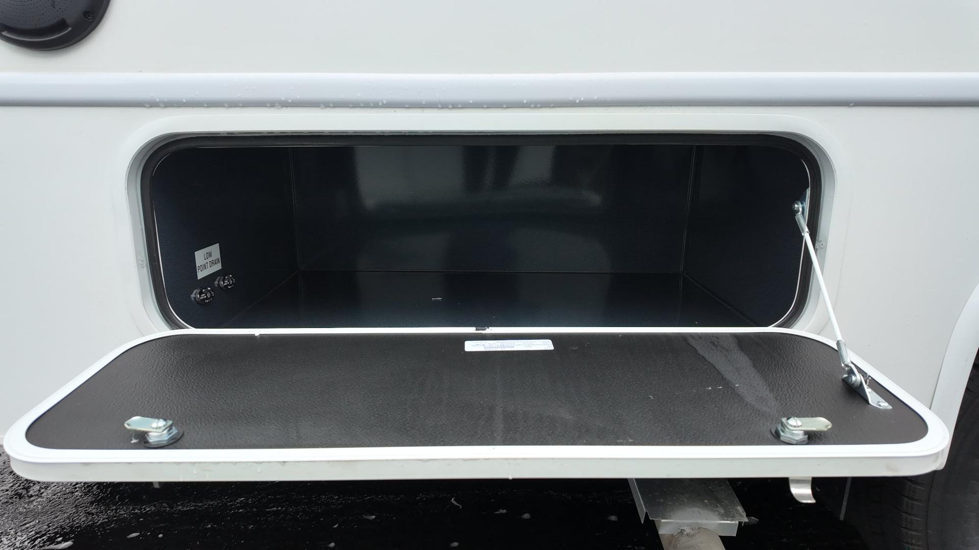 2027 Jayco 2027 Jayco Redhawk - thumbnail 7