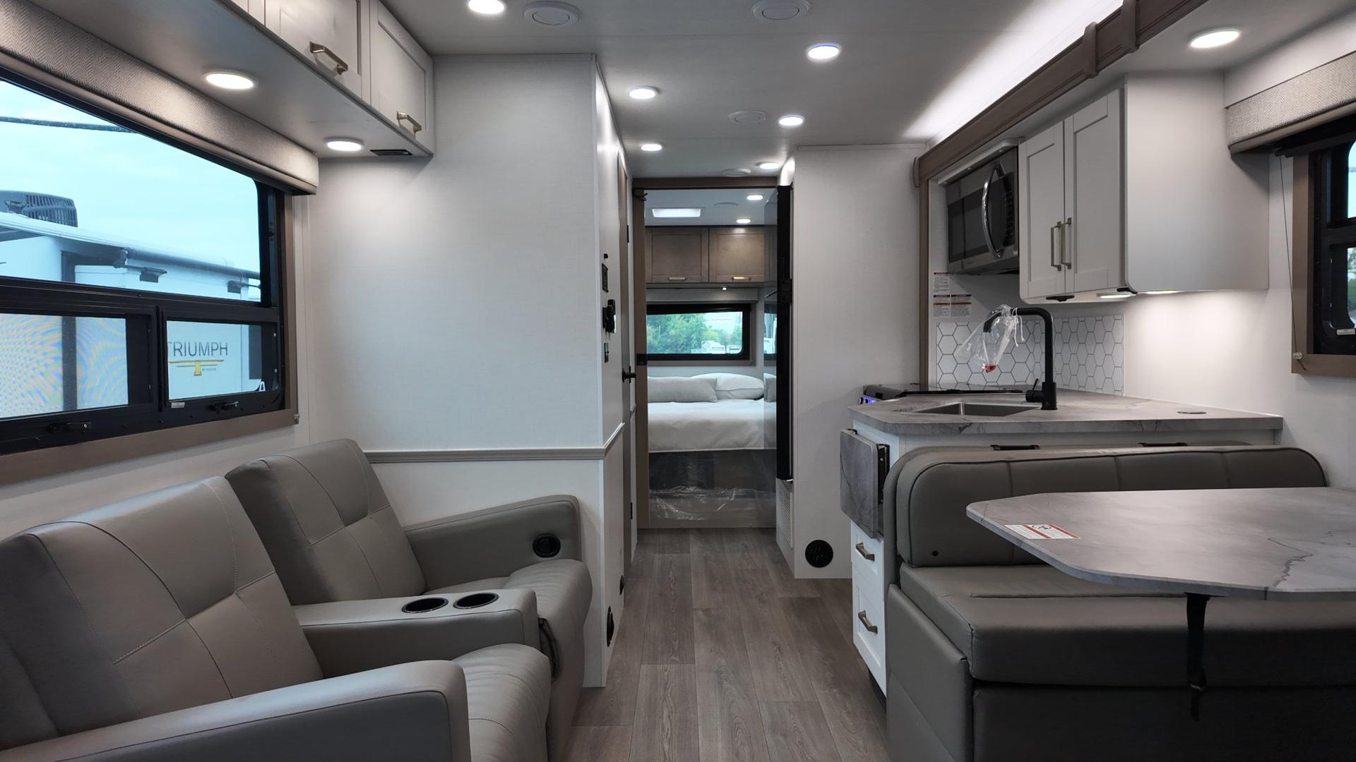 2027 Jayco 2027 Jayco Redhawk - thumbnail 15
