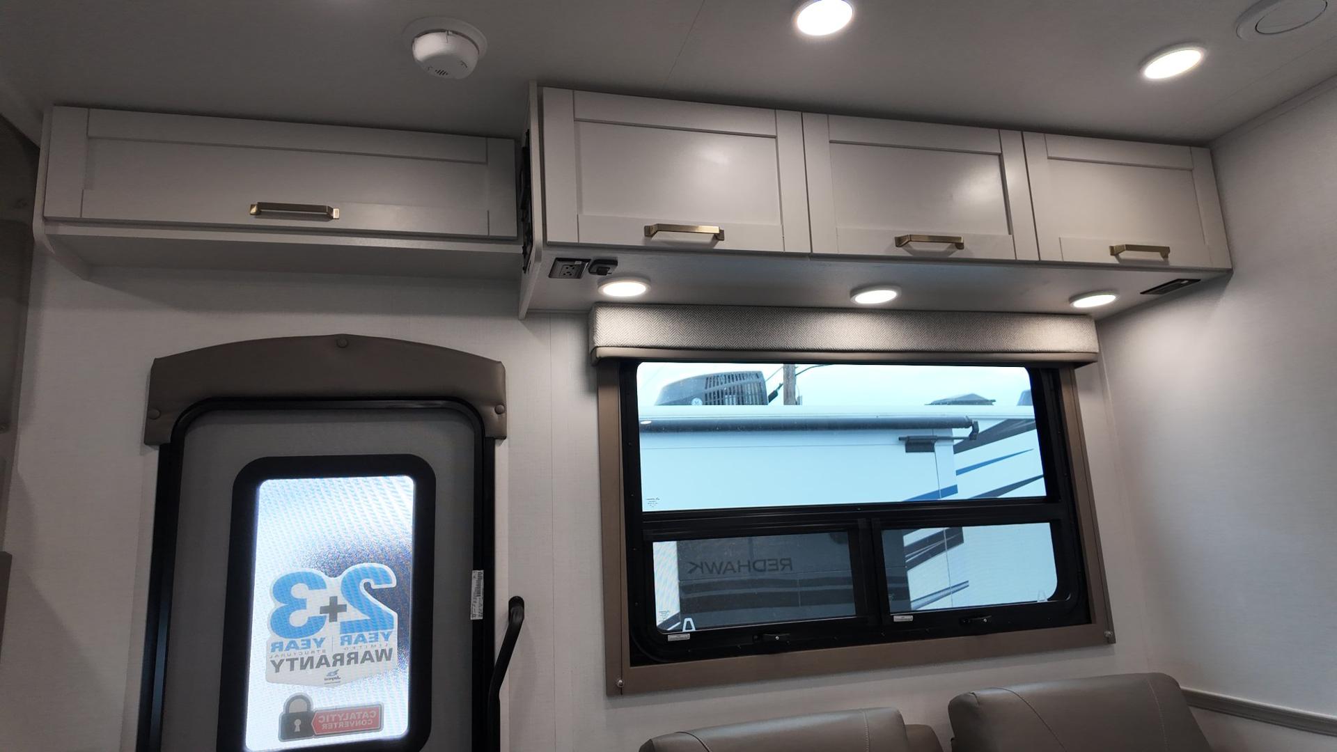 2027 Jayco 2027 Jayco Redhawk - thumbnail 17