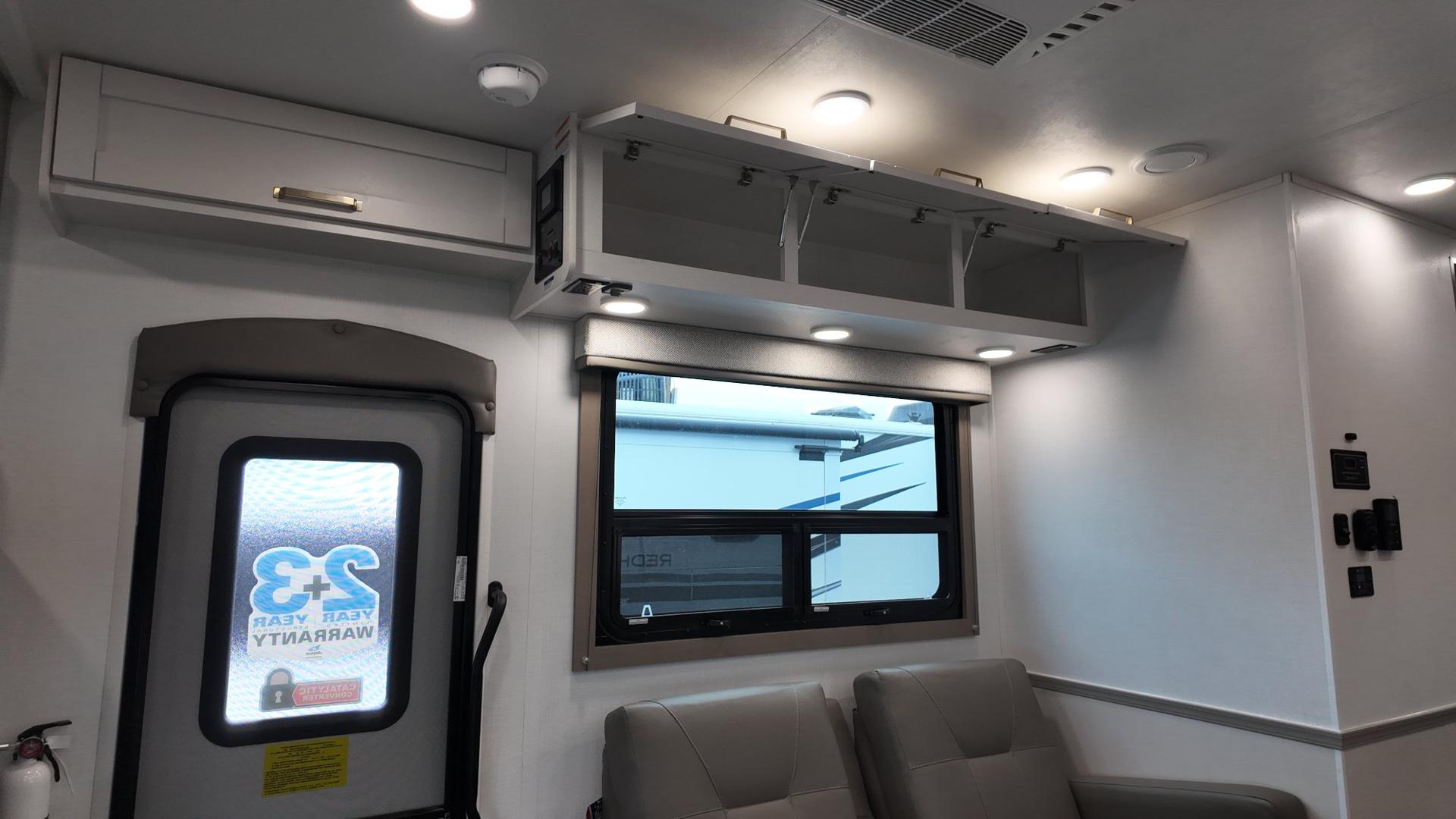 2027 Jayco 2027 Jayco Redhawk - thumbnail 18