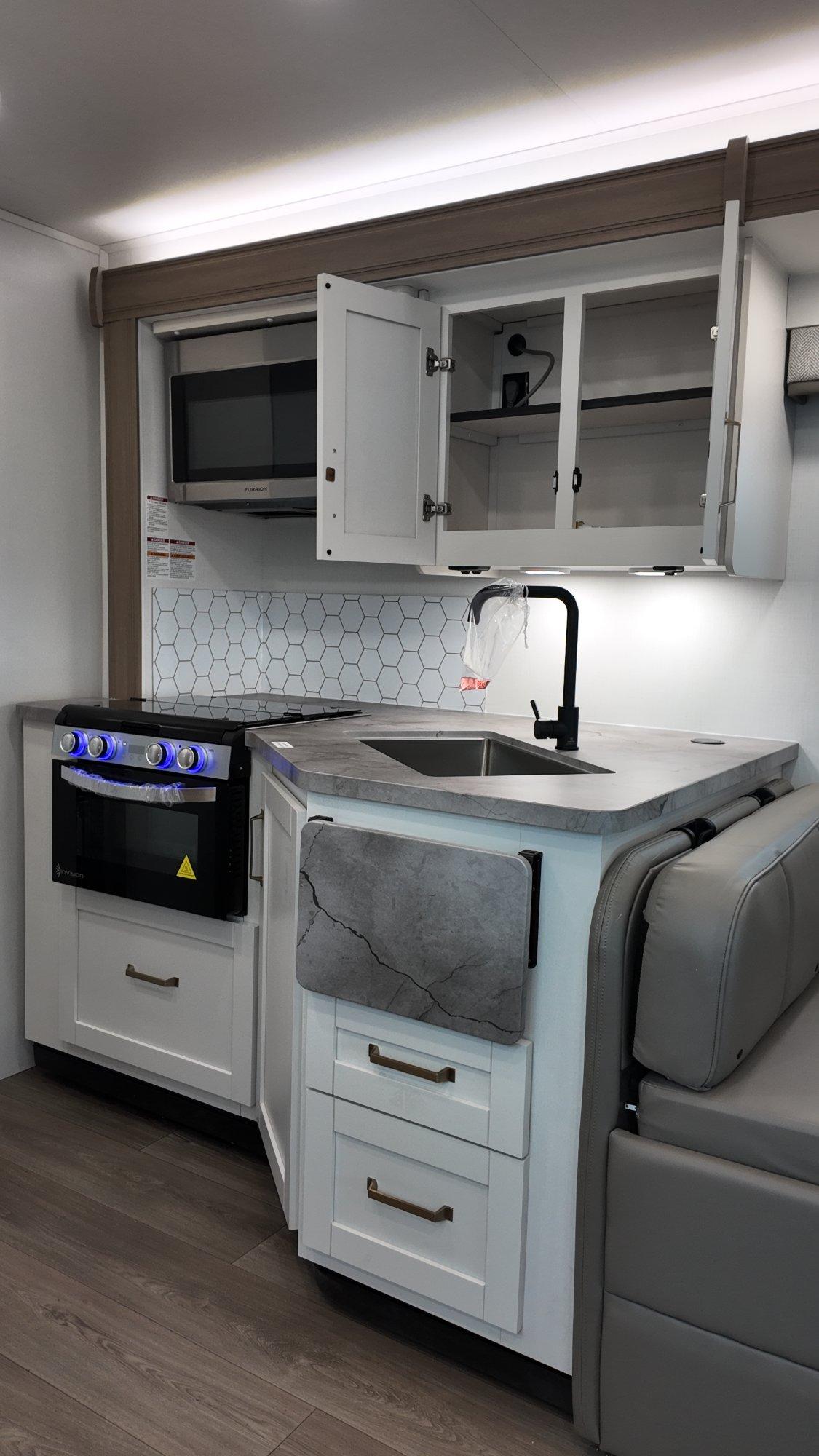 2027 Jayco 2027 Jayco Redhawk - thumbnail 24