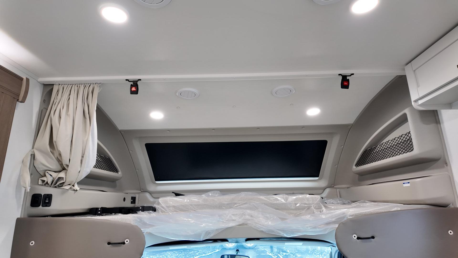 2027 Jayco 2027 Jayco Redhawk - thumbnail 43