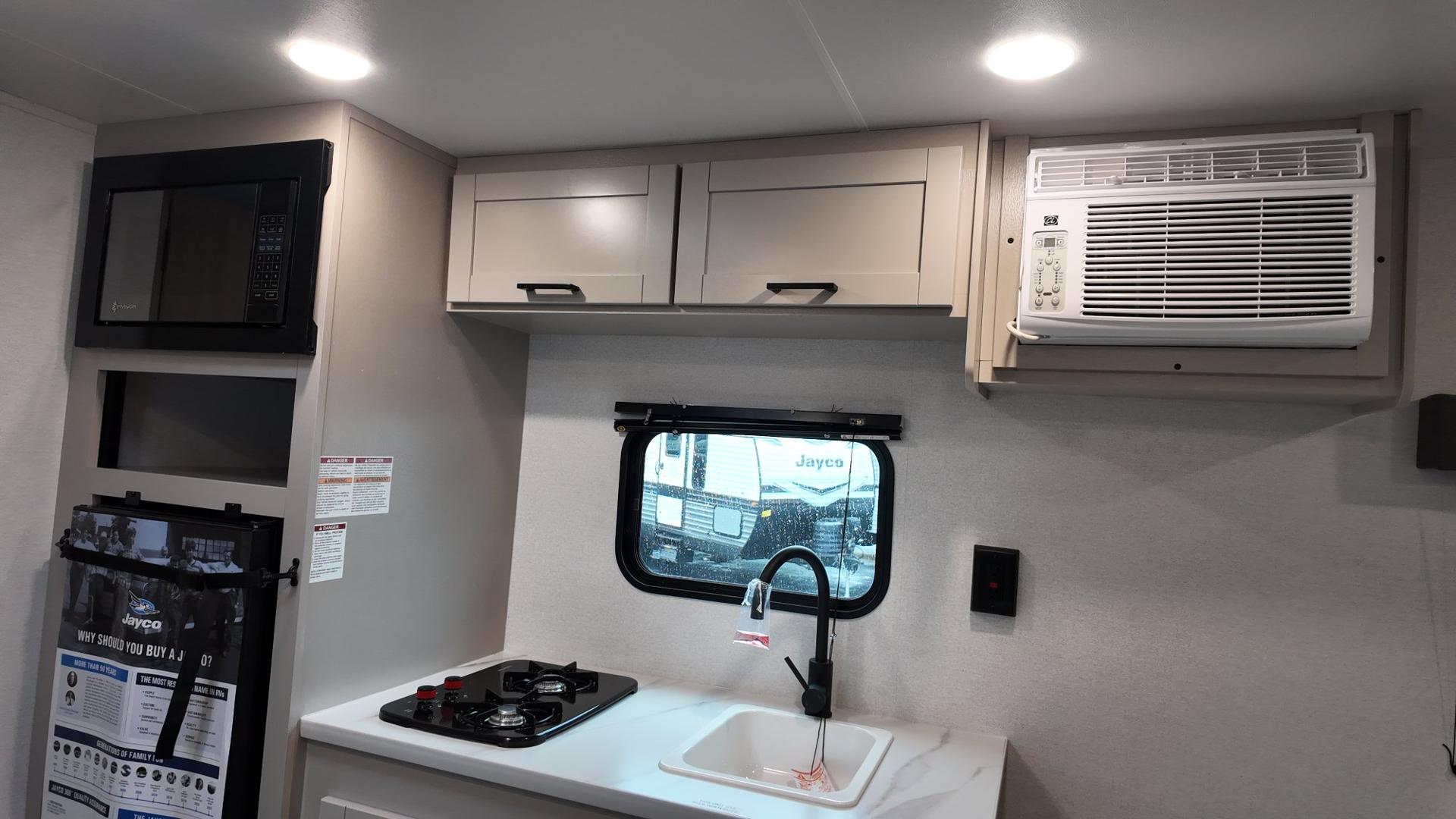 2027 Jayco 2027 Jayco Jay Flight - thumbnail 11