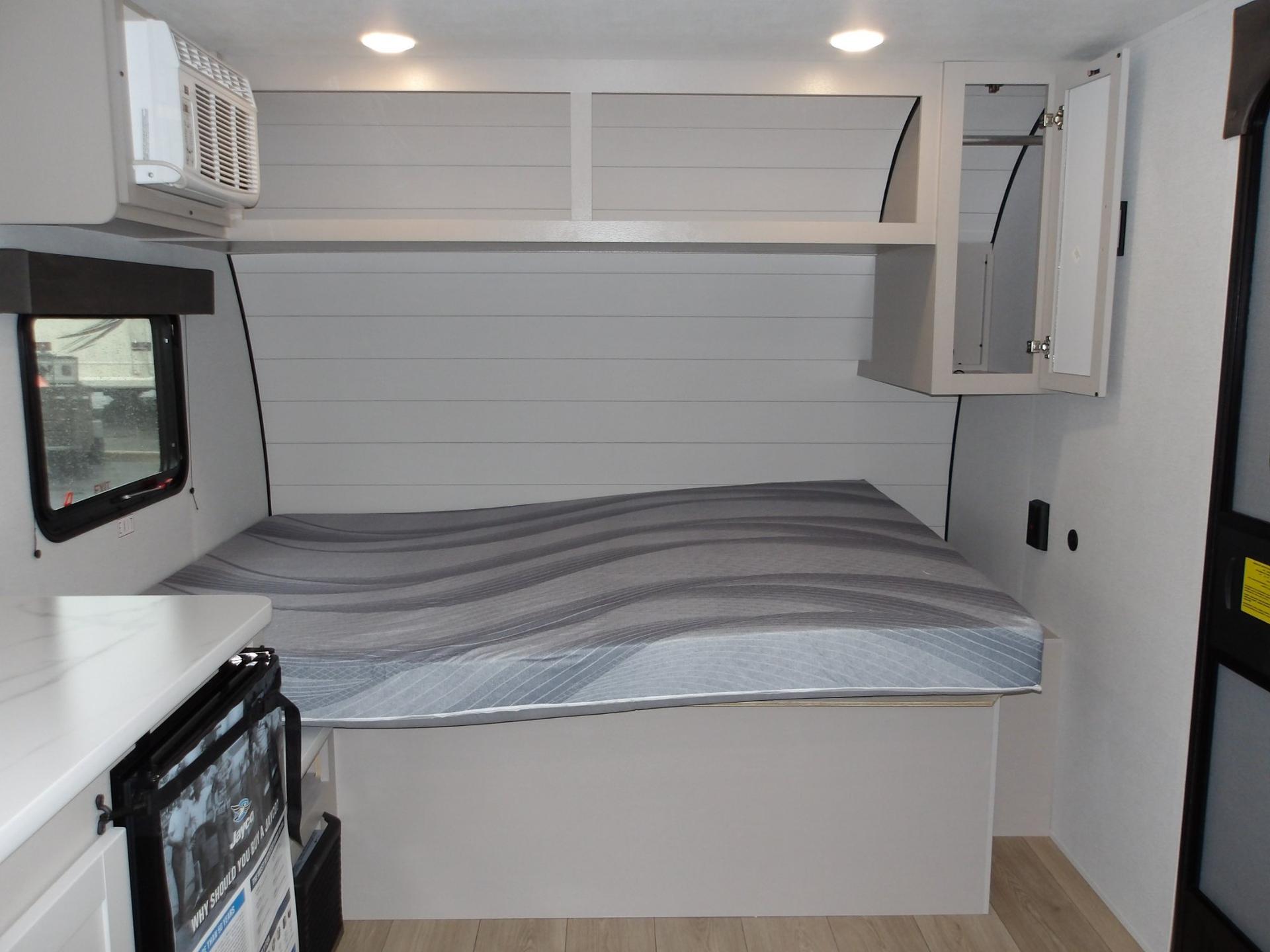2027 Jayco 2027 Jayco Jay Flight - thumbnail 26