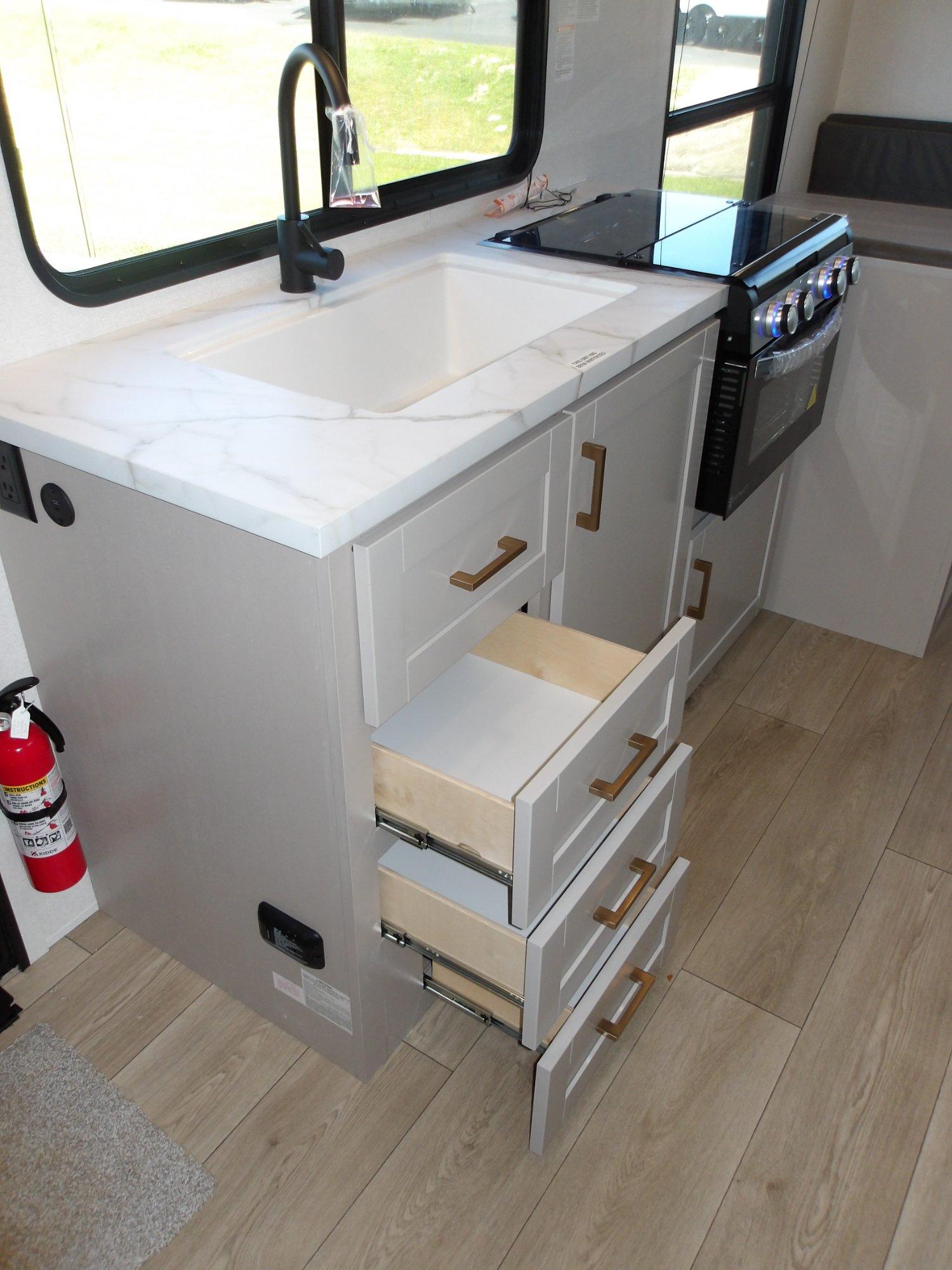 2027 Jayco 2027 Jayco Jay Flight - thumbnail 16