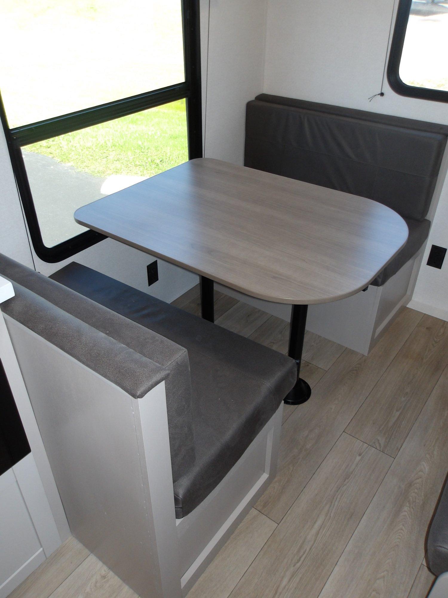 2027 Jayco 2027 Jayco Jay Flight - thumbnail 29