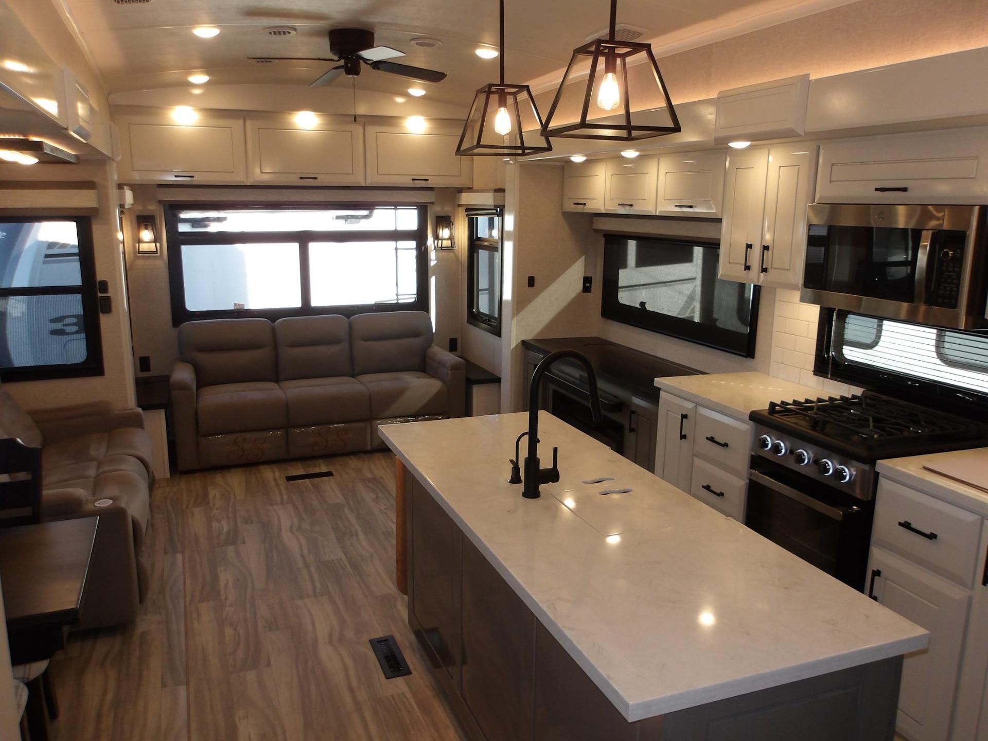 2024 Jayco 2024 Jayco Pinnacle - thumbnail 15
