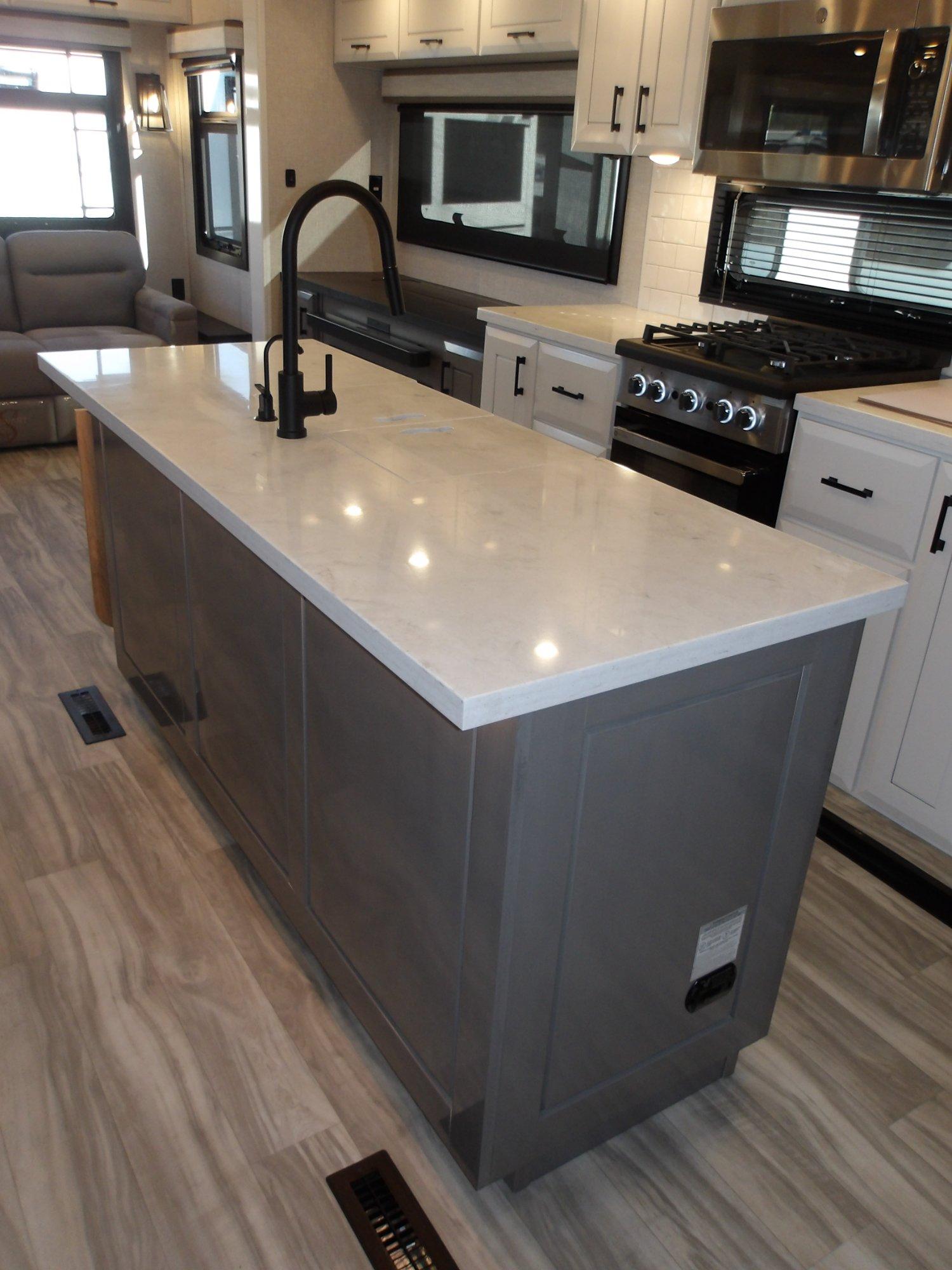 2024 Jayco 2024 Jayco Pinnacle - thumbnail 29
