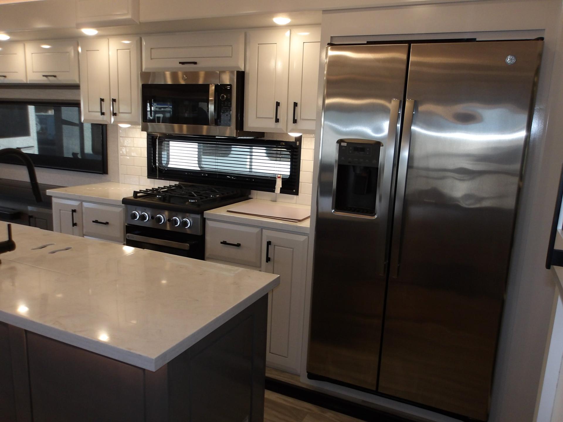 2024 Jayco 2024 Jayco Pinnacle - thumbnail 16