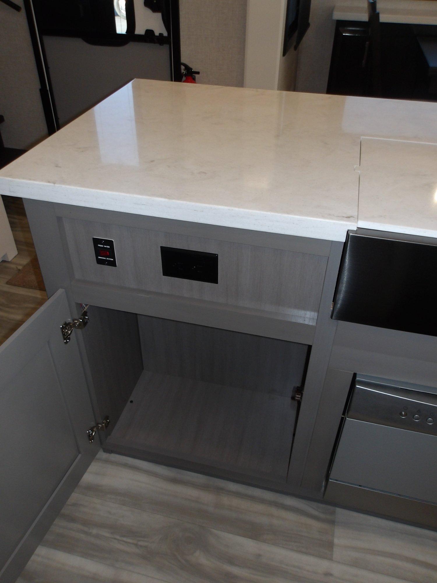 2024 Jayco 2024 Jayco Pinnacle - thumbnail 31