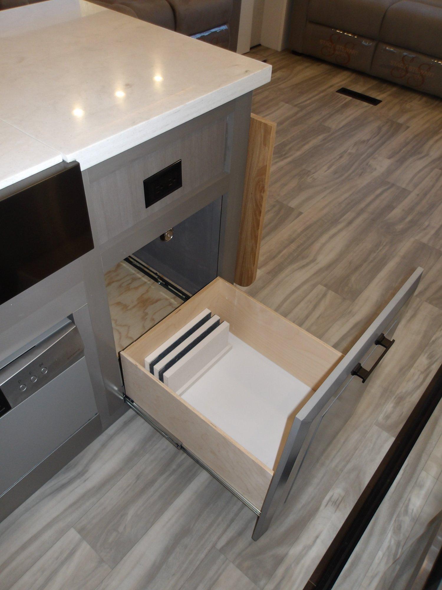 2024 Jayco 2024 Jayco Pinnacle - thumbnail 34