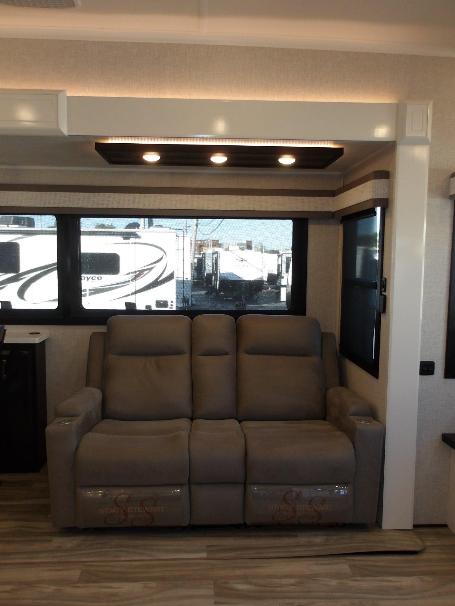 2024 Jayco 2024 Jayco Pinnacle - thumbnail 41