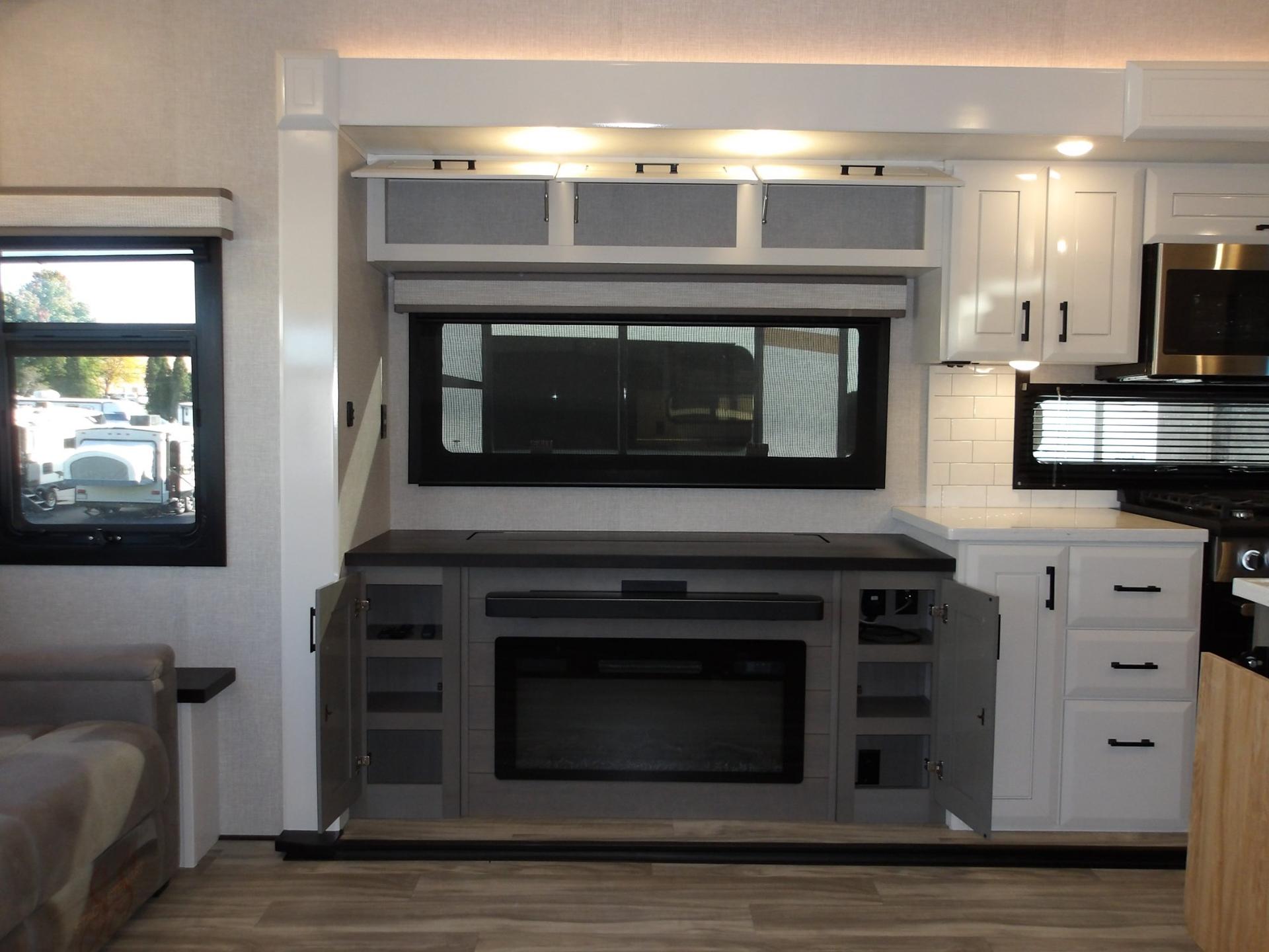 2024 Jayco 2024 Jayco Pinnacle - thumbnail 46