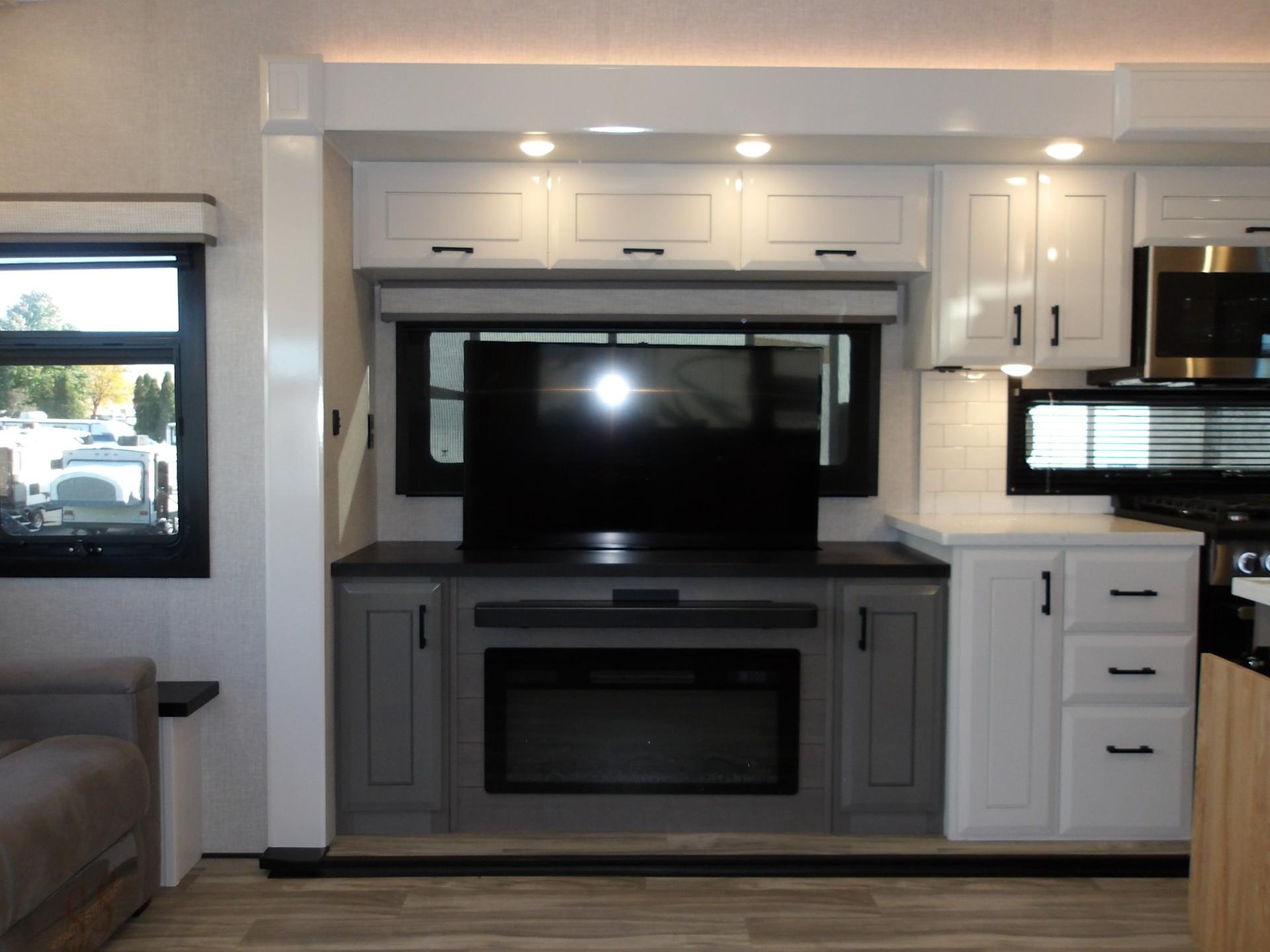2024 Jayco 2024 Jayco Pinnacle - thumbnail 47