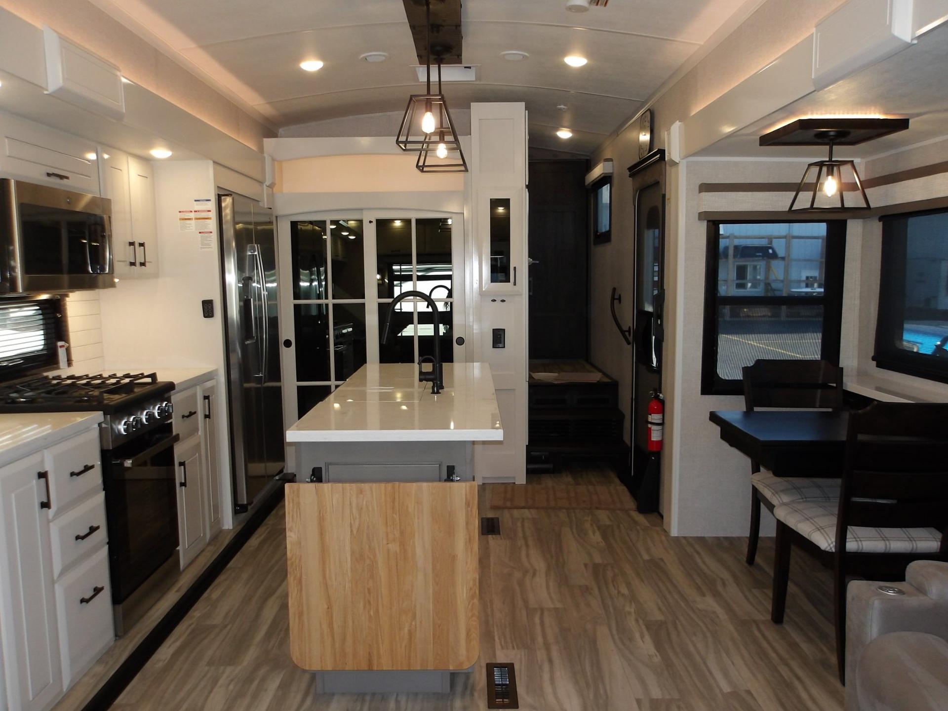 2024 Jayco 2024 Jayco Pinnacle - thumbnail 49