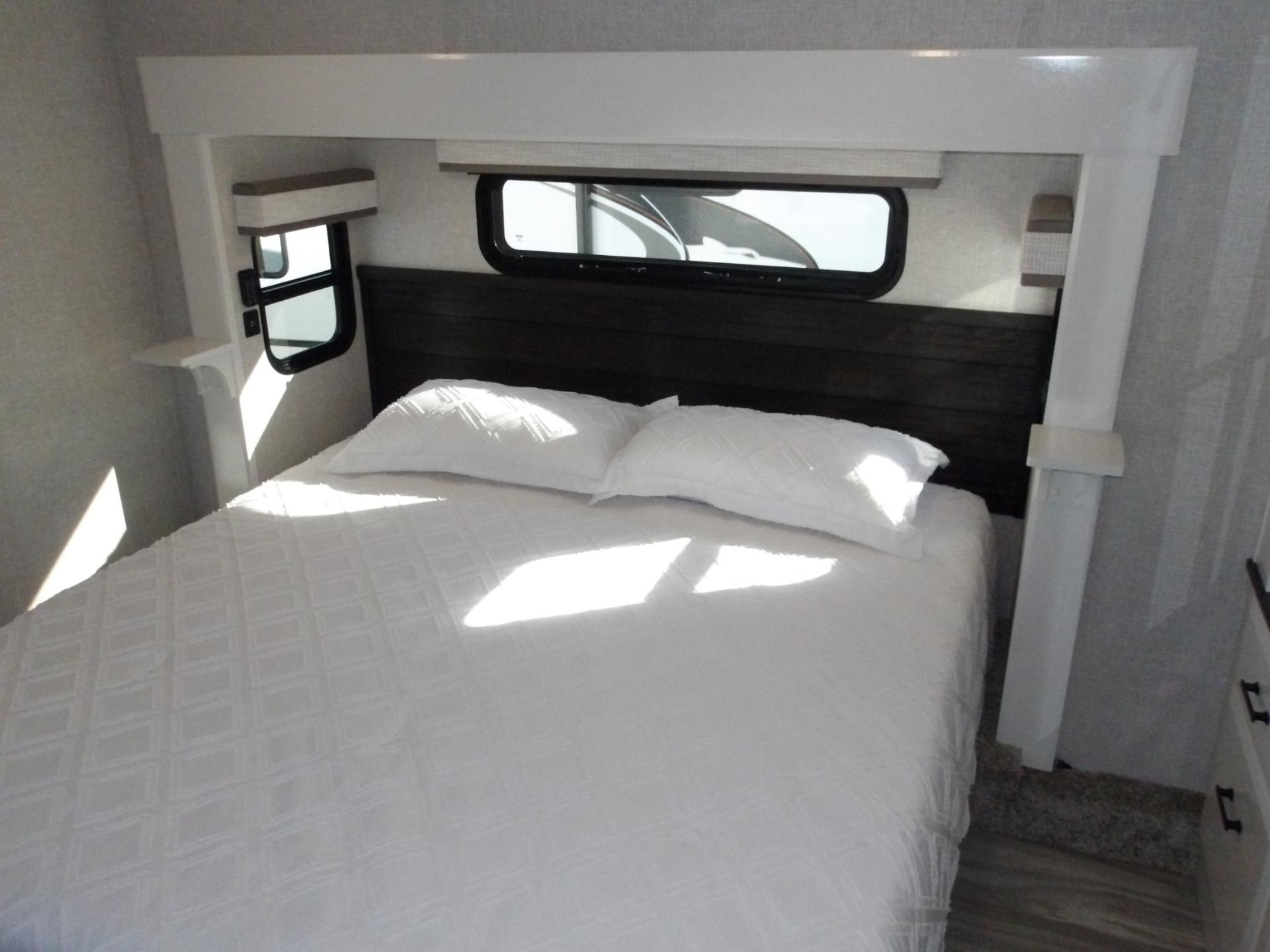 2024 Jayco 2024 Jayco Pinnacle - thumbnail 73