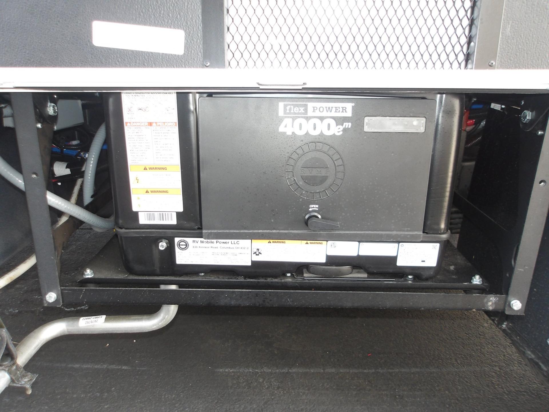 2027 Jayco 2027 Jayco Redhawk SE - thumbnail 12