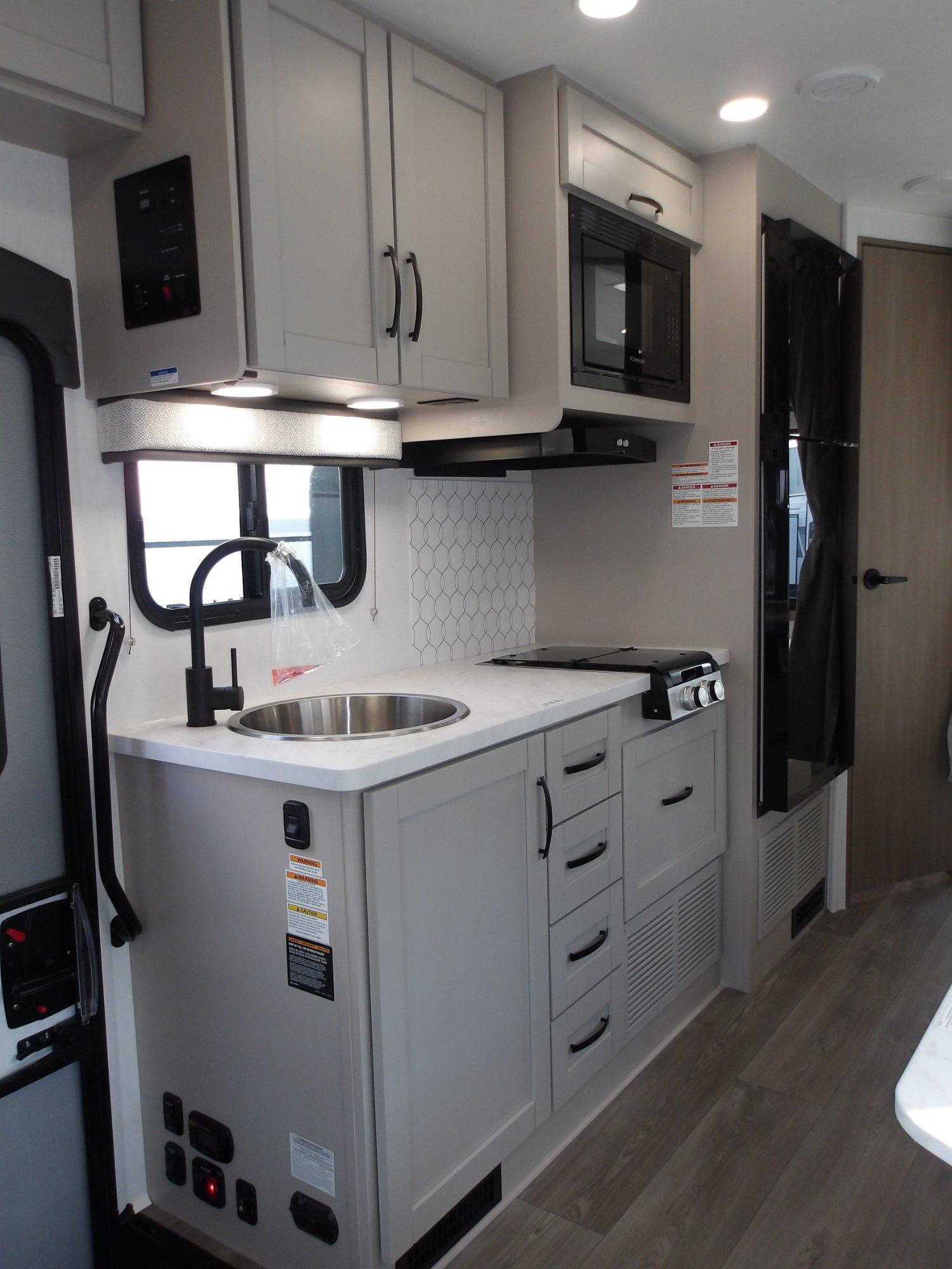 2027 Jayco 2027 Jayco Redhawk SE - thumbnail 14