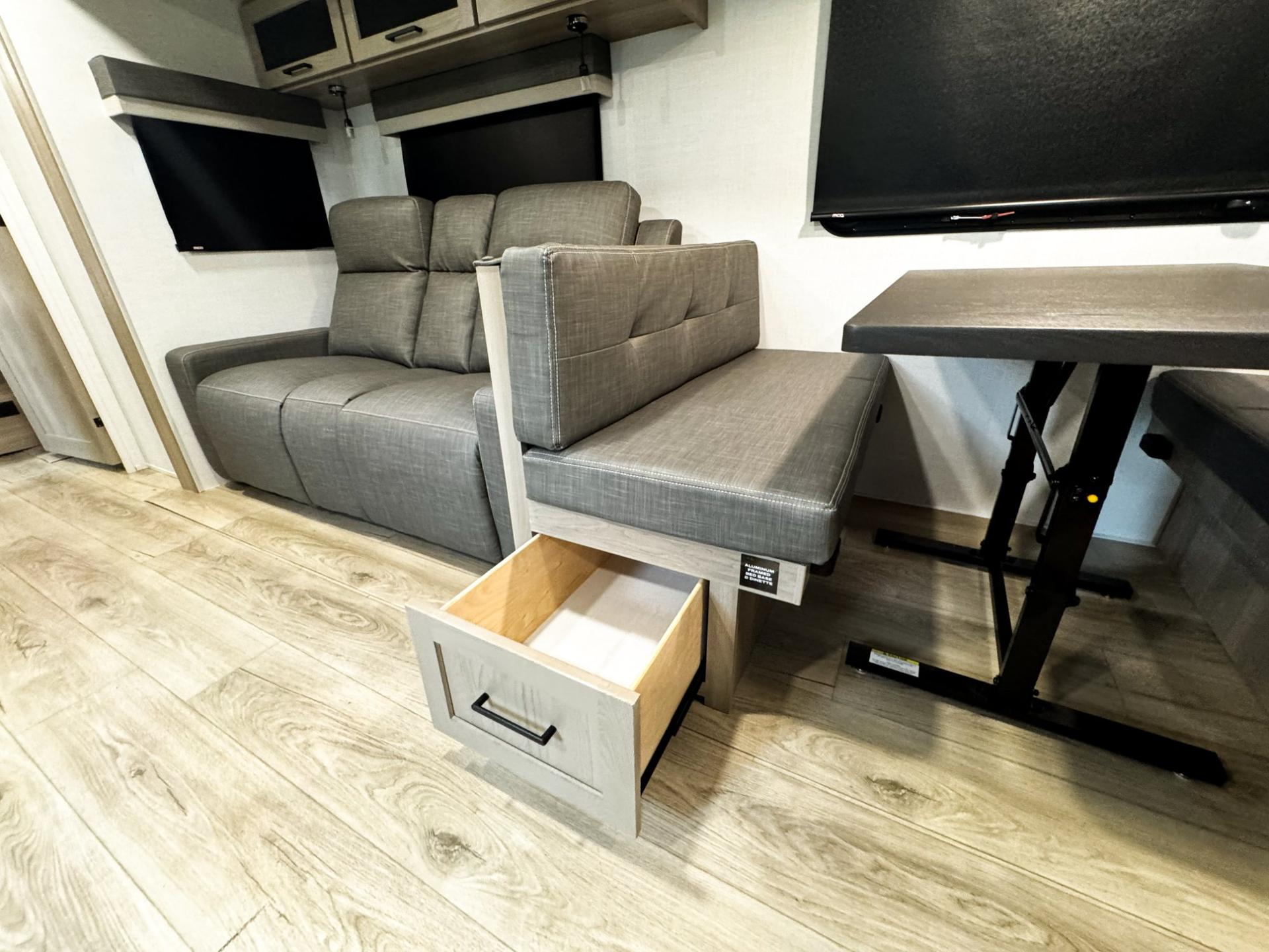 2026 Forest River 2026 Forest River Rockwood Ultra Lite - thumbnail 16