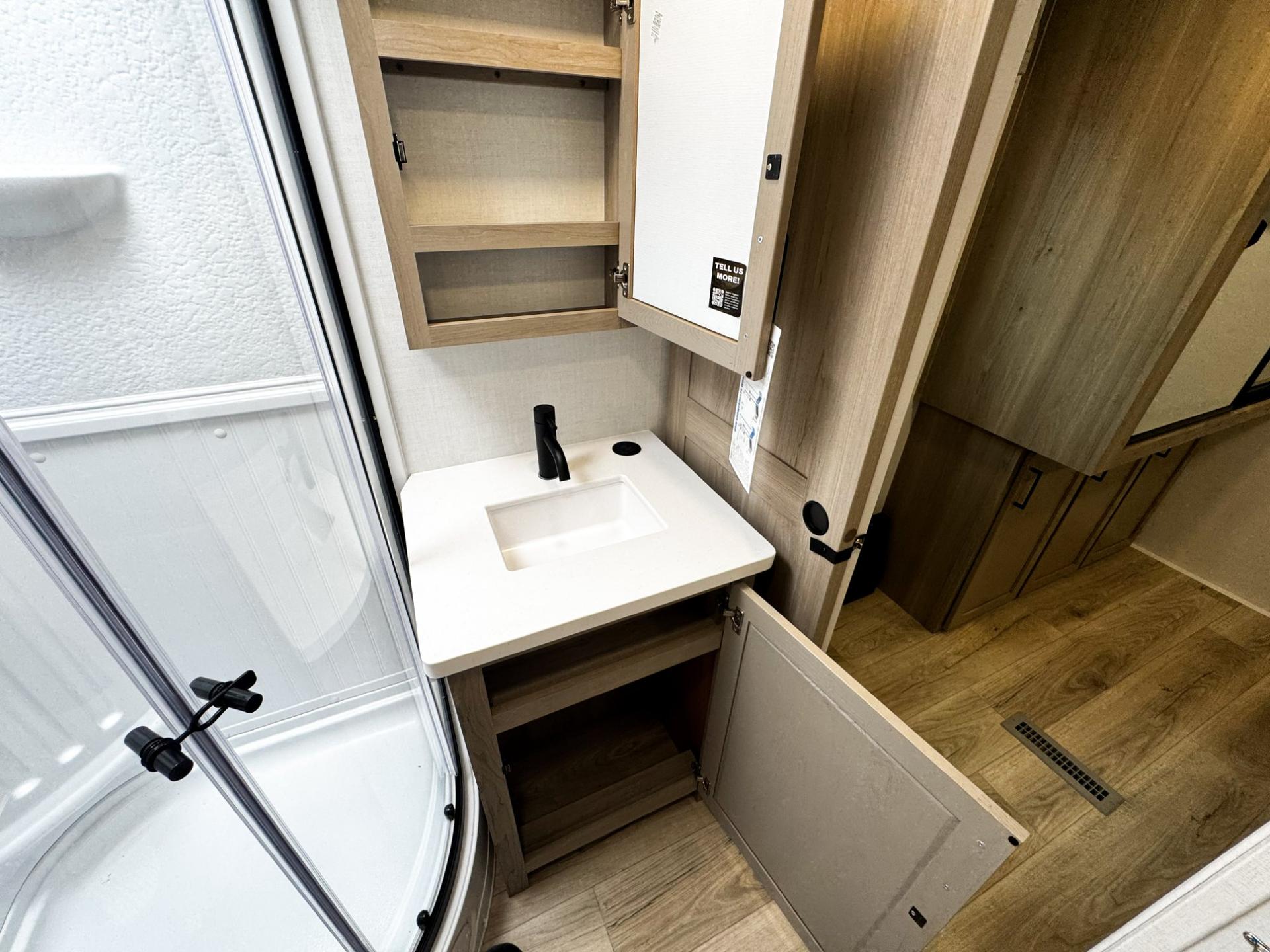 2026 Forest River 2026 Forest River Rockwood Ultra Lite - thumbnail 26