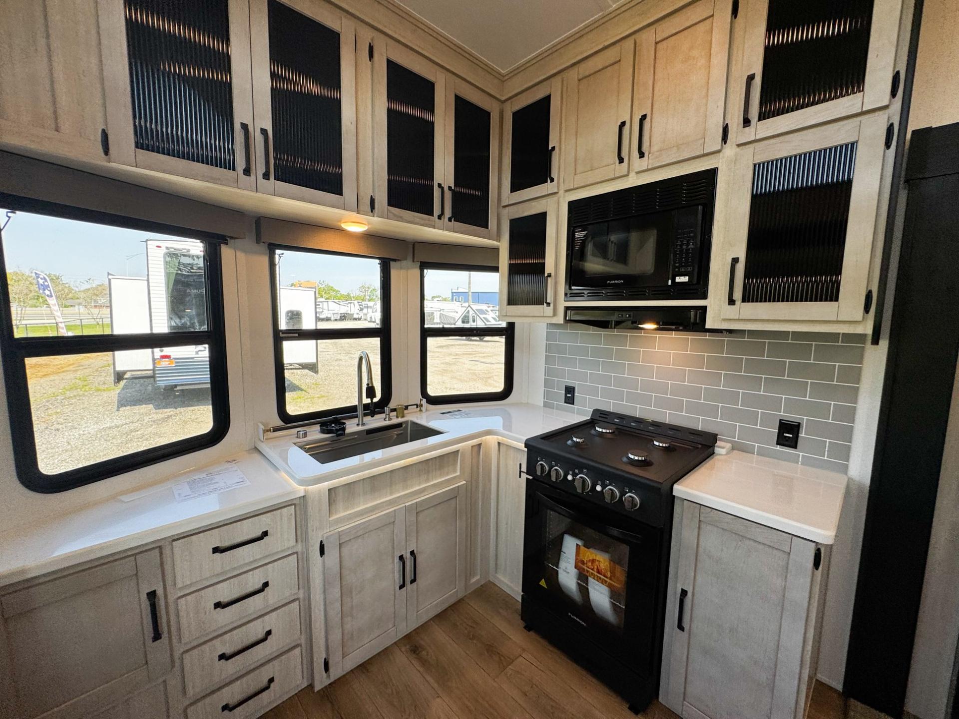 2026 Forest River 2026 Forest River Puma Destination - thumbnail 10