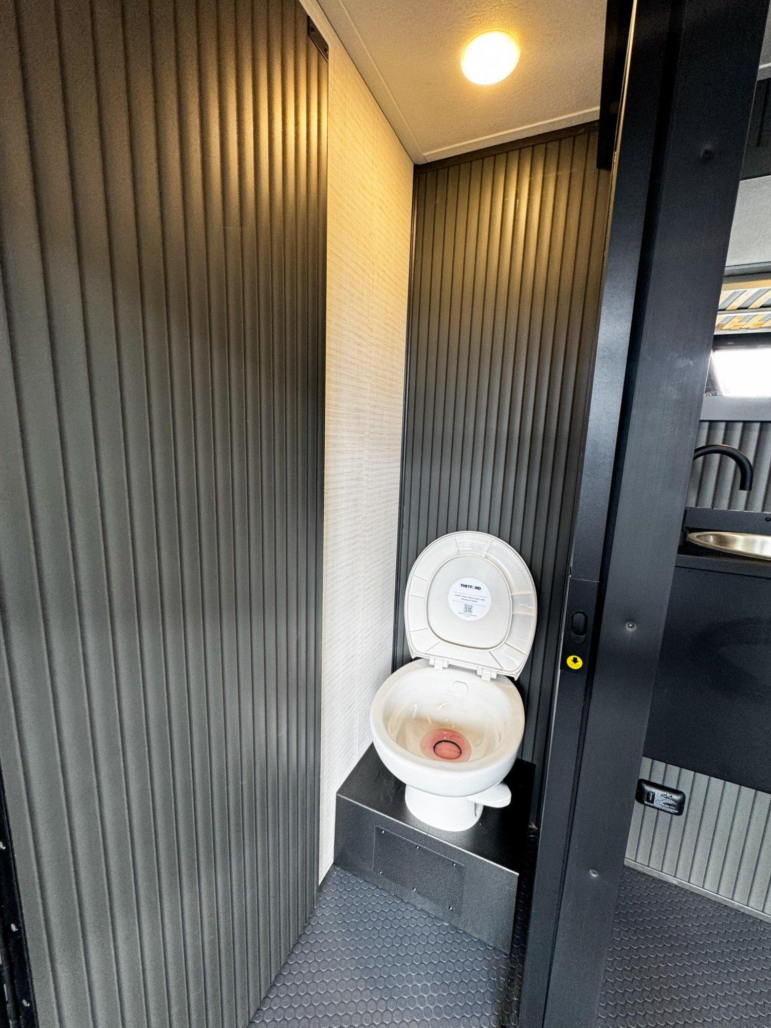 2026 Forest River 2026 Forest River Xlr Nitro Toy Hauler - thumbnail 56