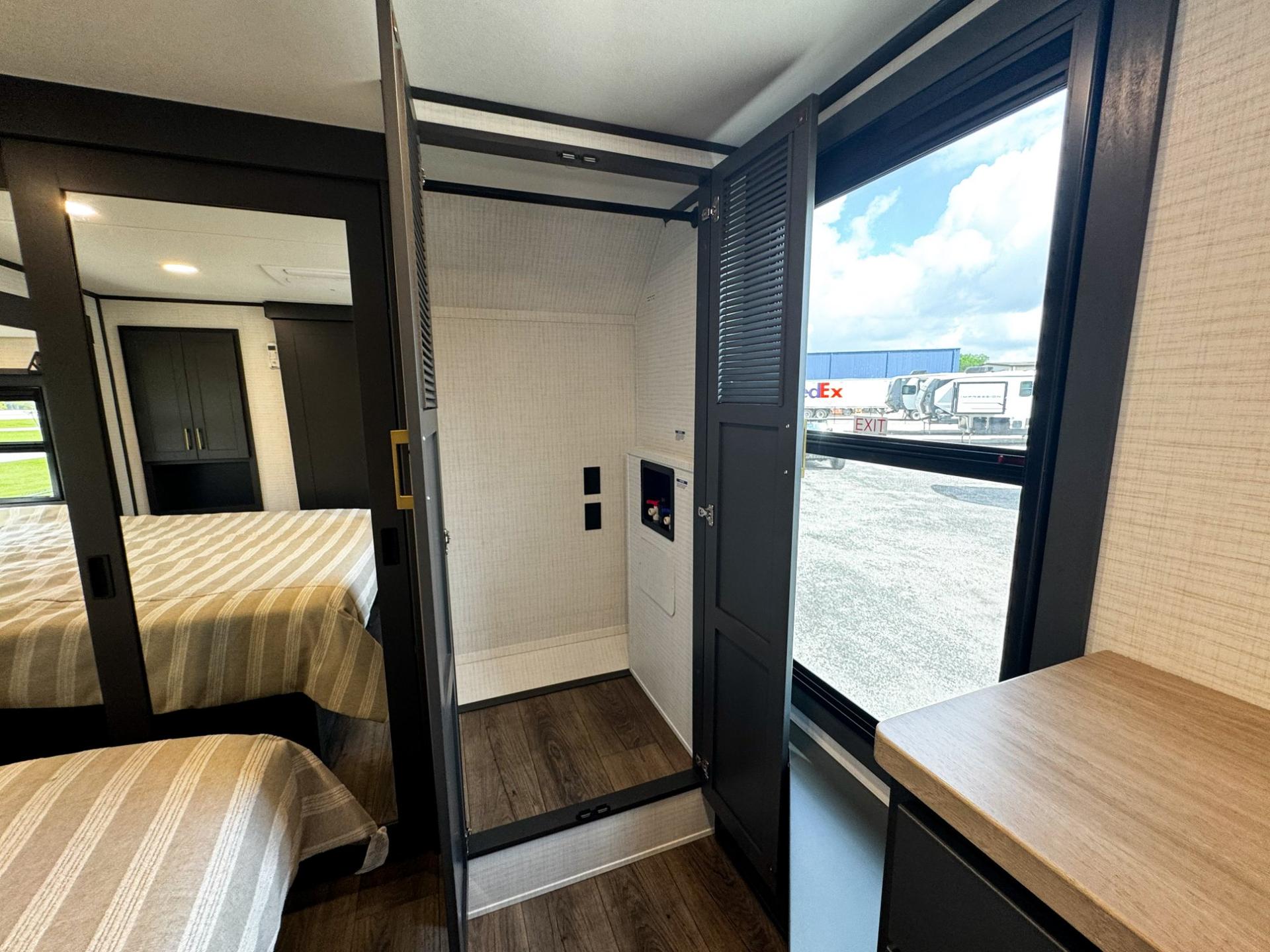 2026 Forest River 2026 Forest River Xlr Nitro Toy Hauler - thumbnail 33