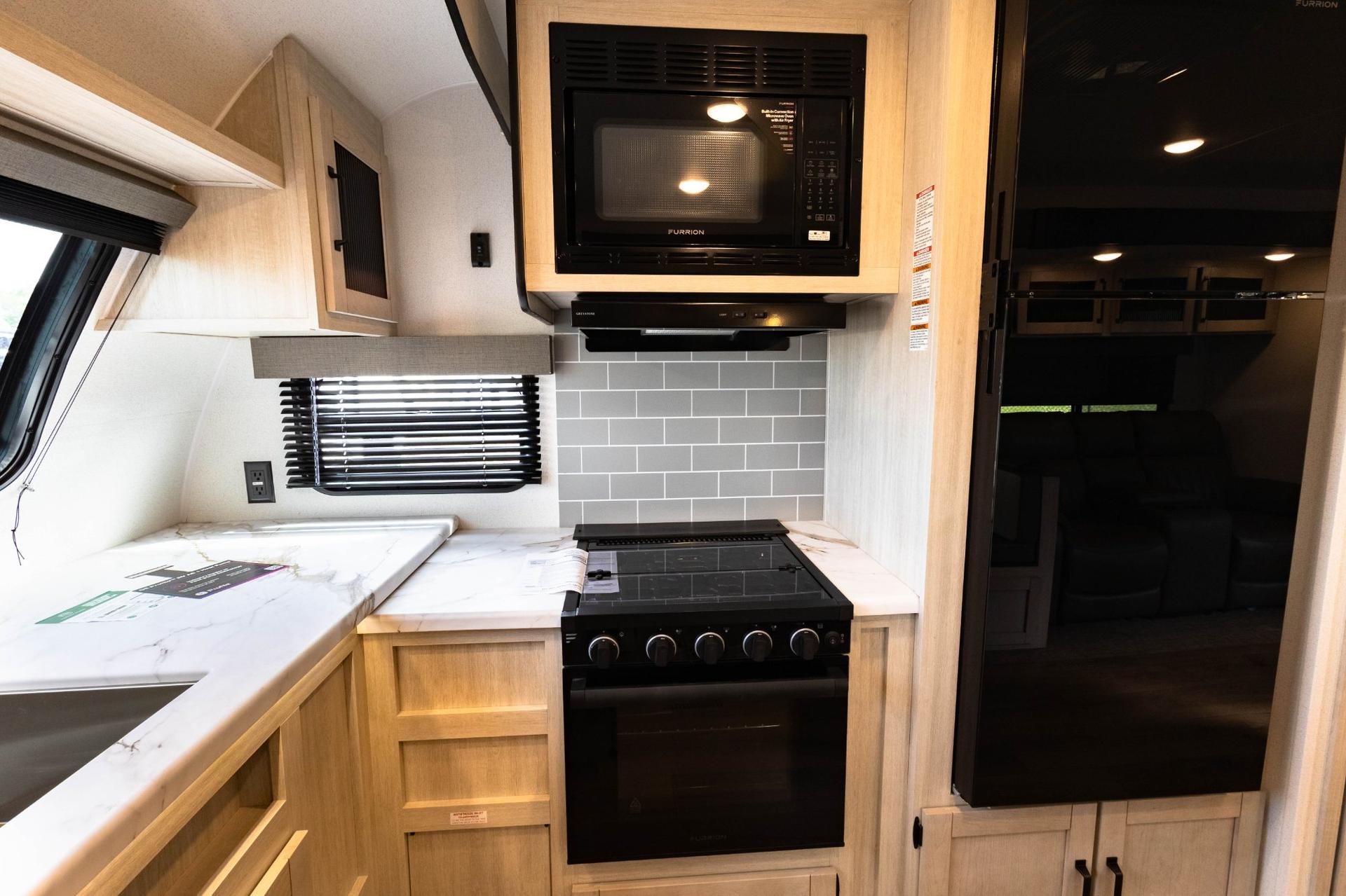 2026 Forest River 2026 Forest River Puma - thumbnail 12