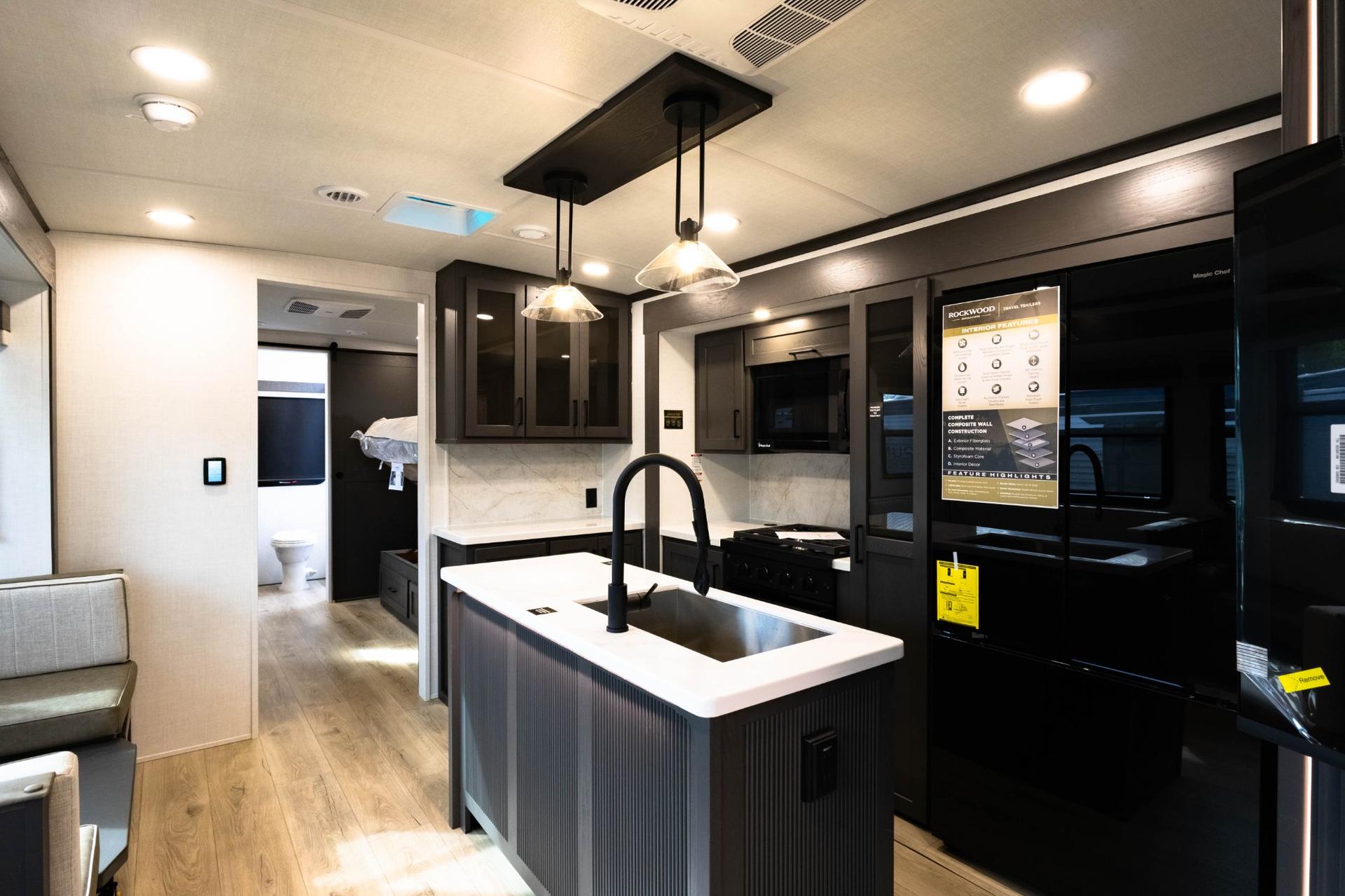 2026 Forest River 2026 Forest River Rockwood Signature - thumbnail 5