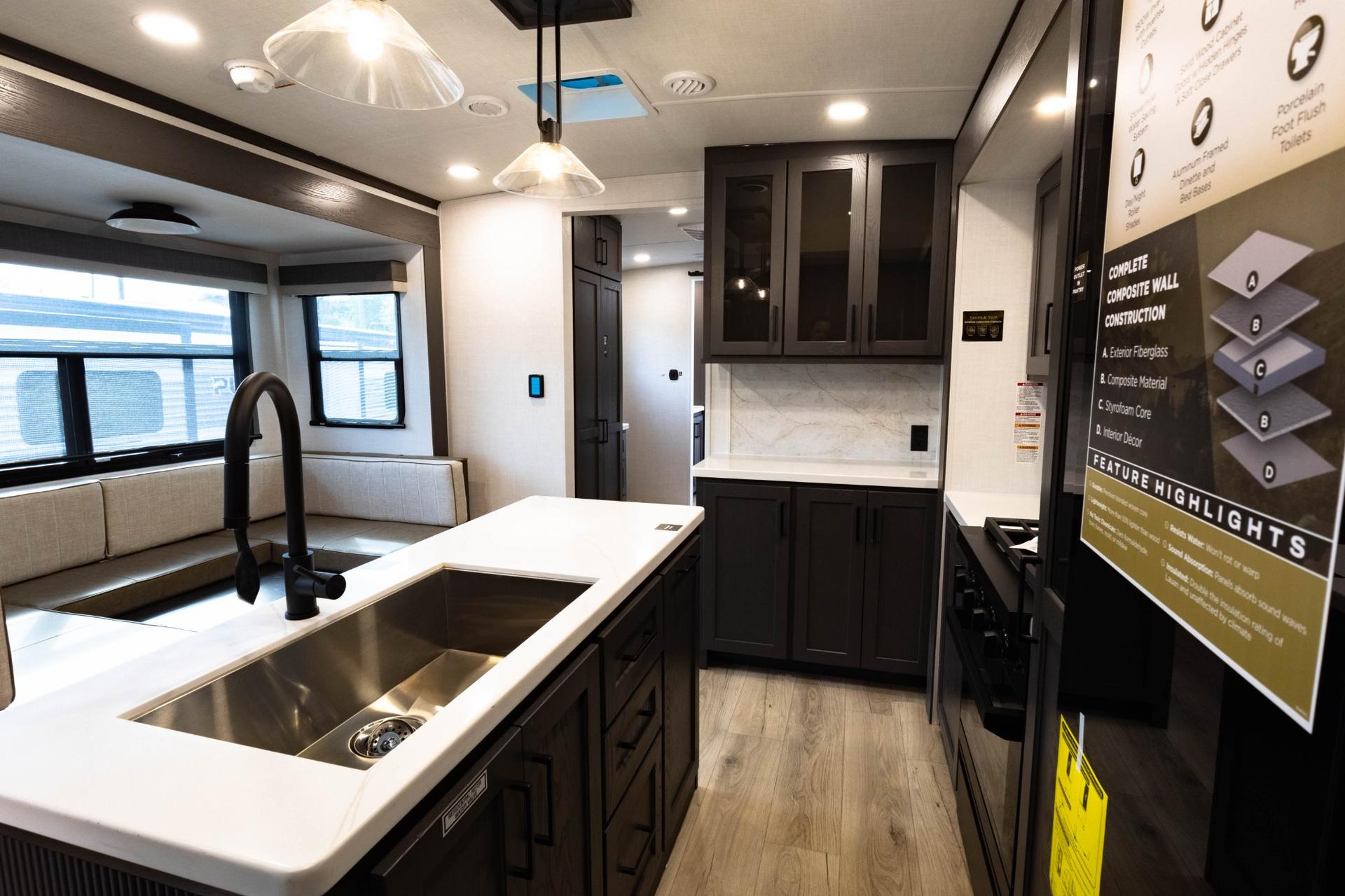 2026 Forest River 2026 Forest River Rockwood Signature - thumbnail 8