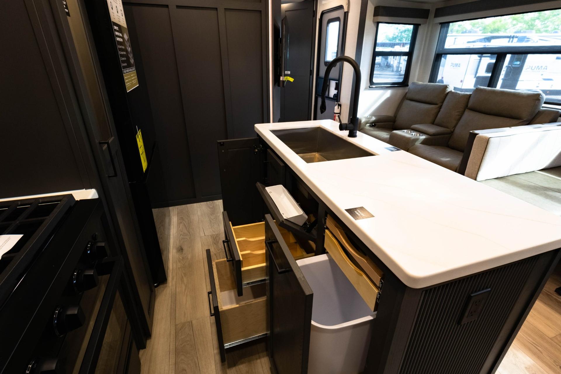 2026 Forest River 2026 Forest River Rockwood Signature - thumbnail 14