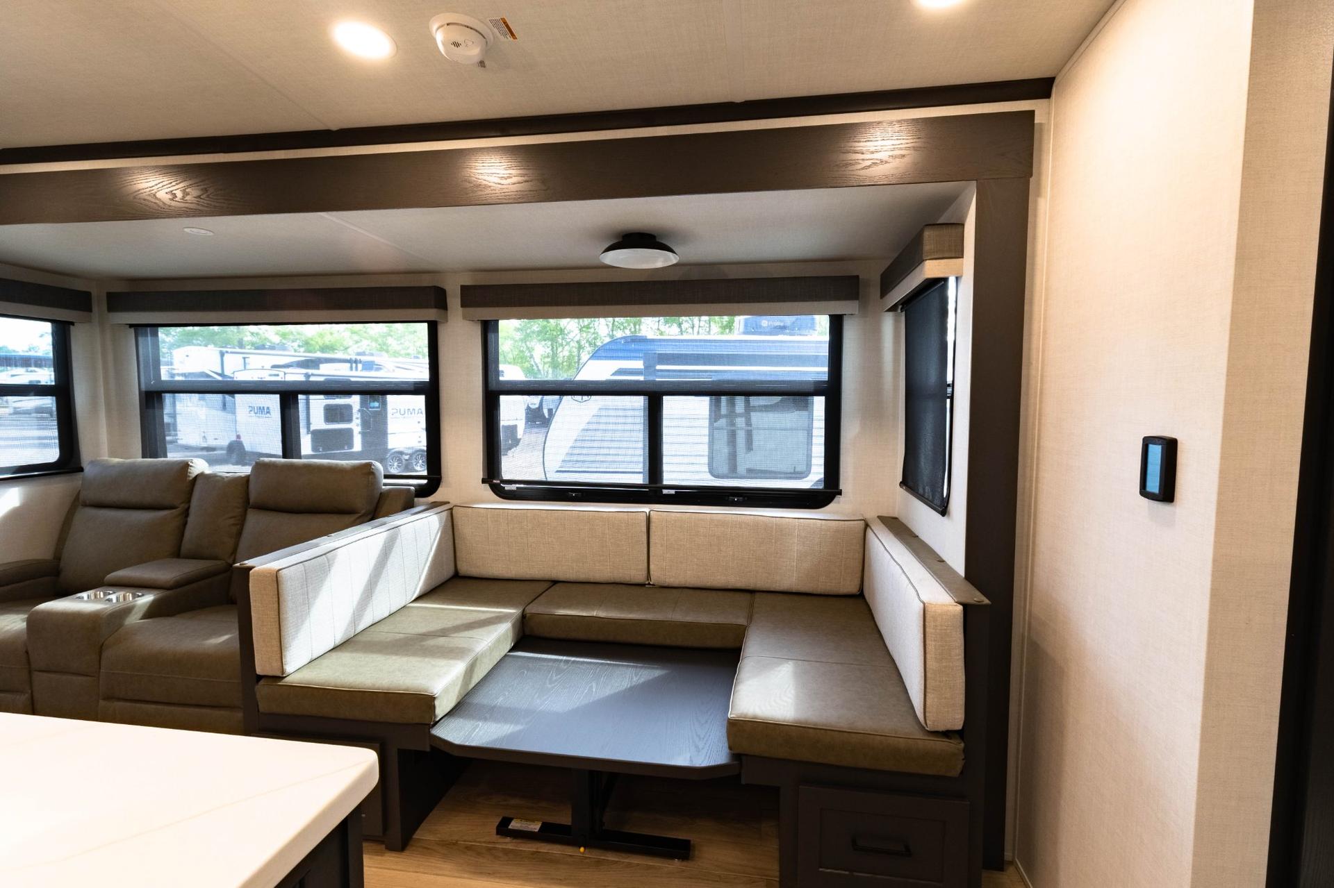 2026 Forest River 2026 Forest River Rockwood Signature - thumbnail 18