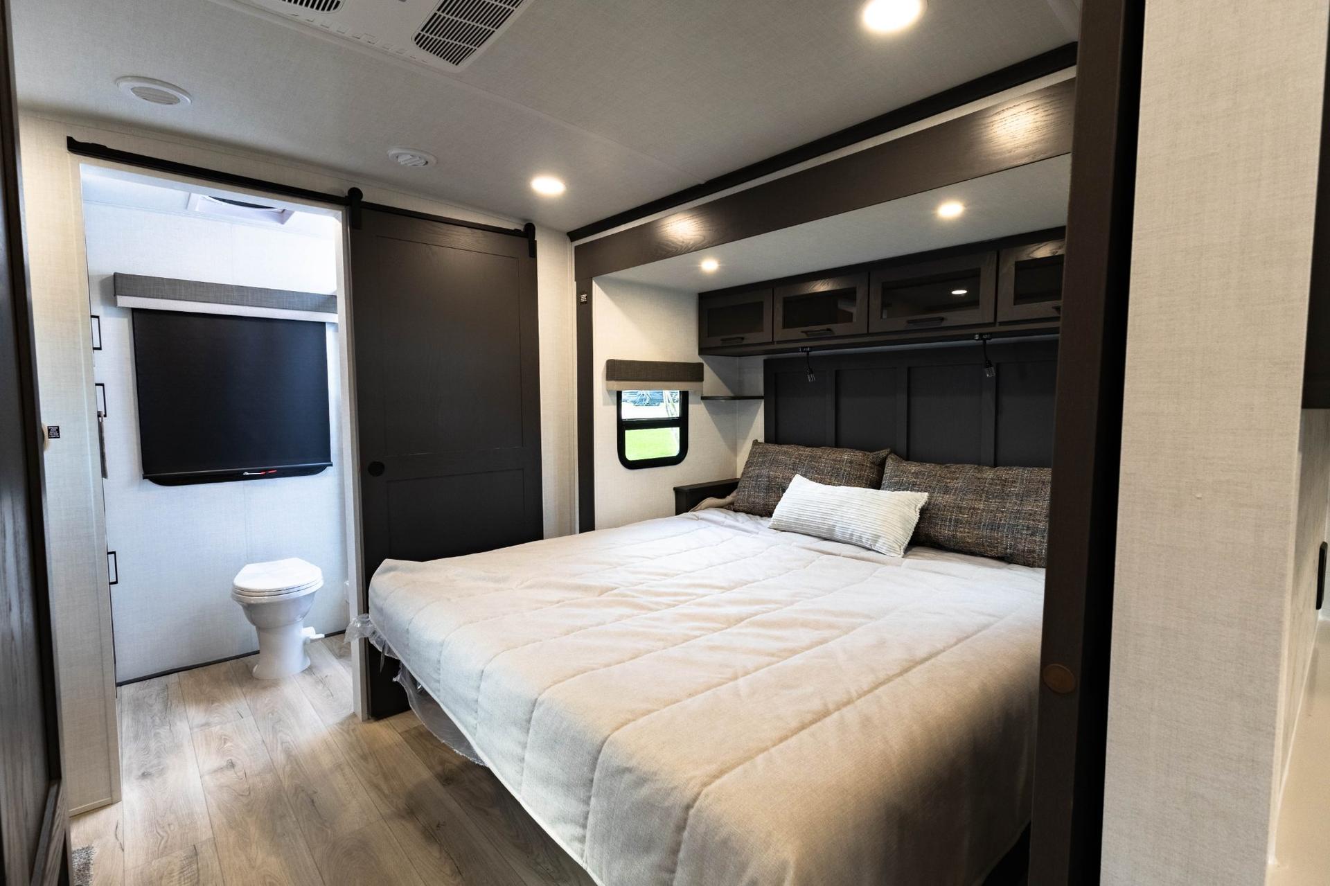 2026 Forest River 2026 Forest River Rockwood Signature - thumbnail 20