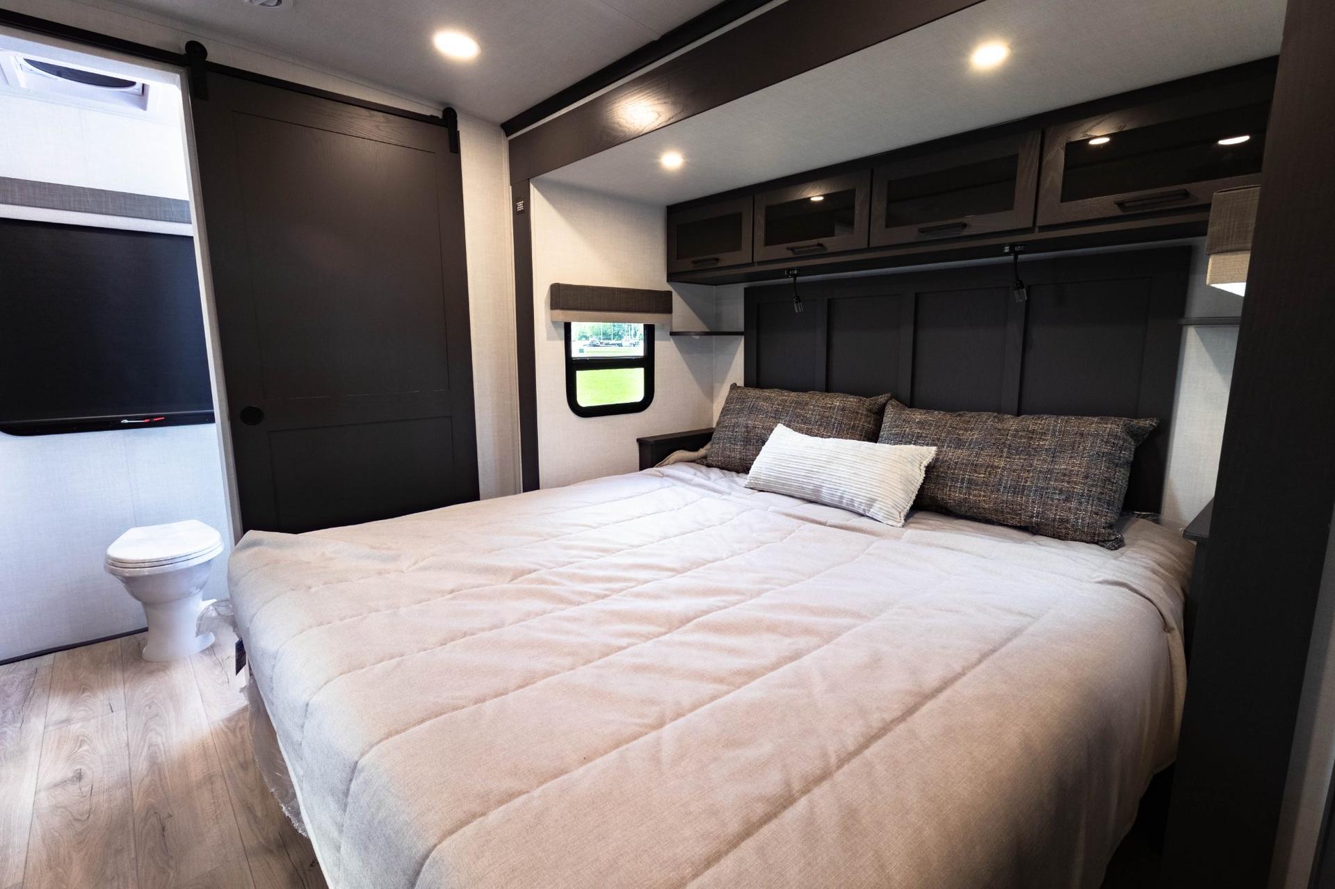 2026 Forest River 2026 Forest River Rockwood Signature - thumbnail 21