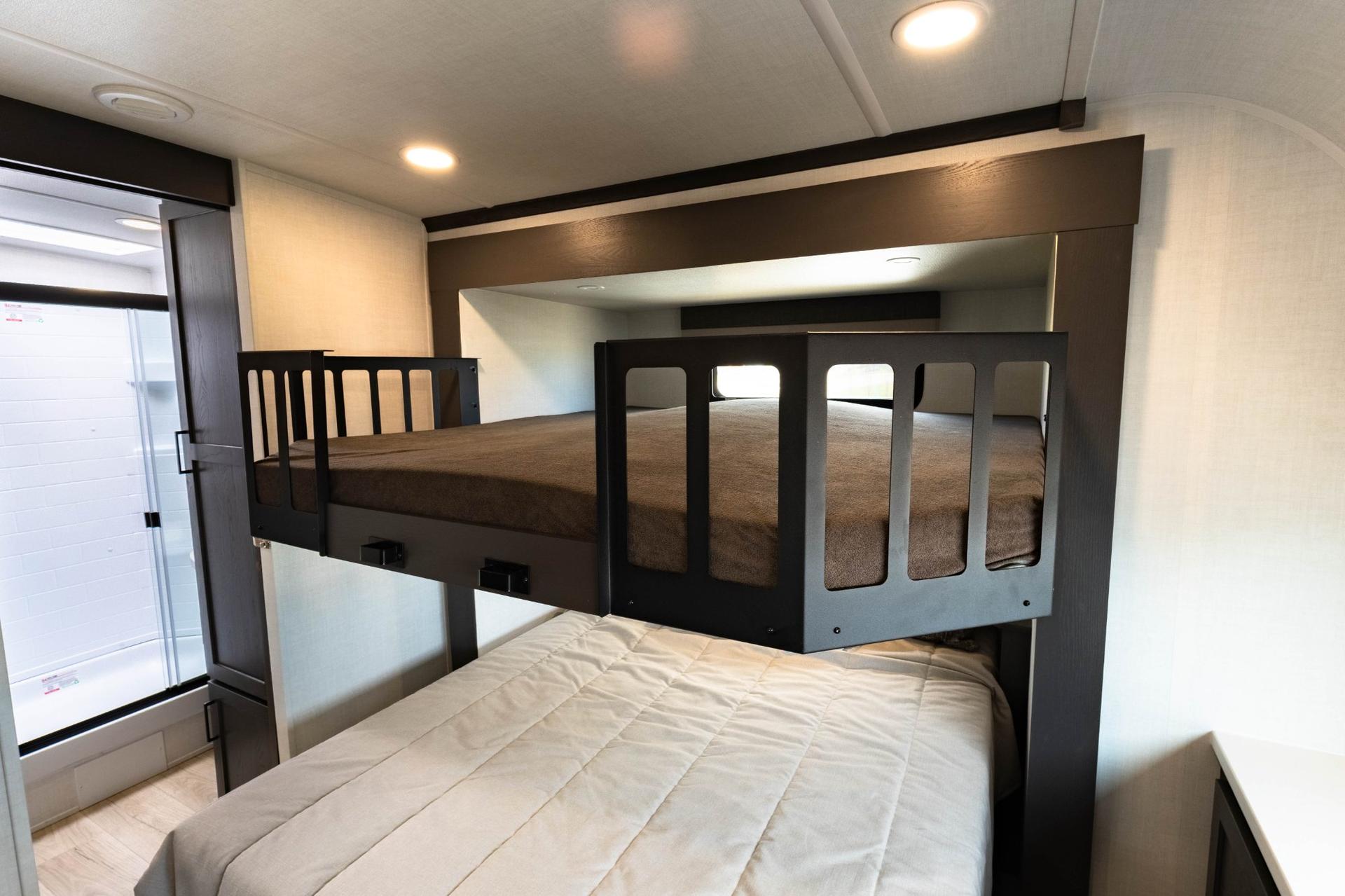 2026 Forest River 2026 Forest River Rockwood Signature - thumbnail 39