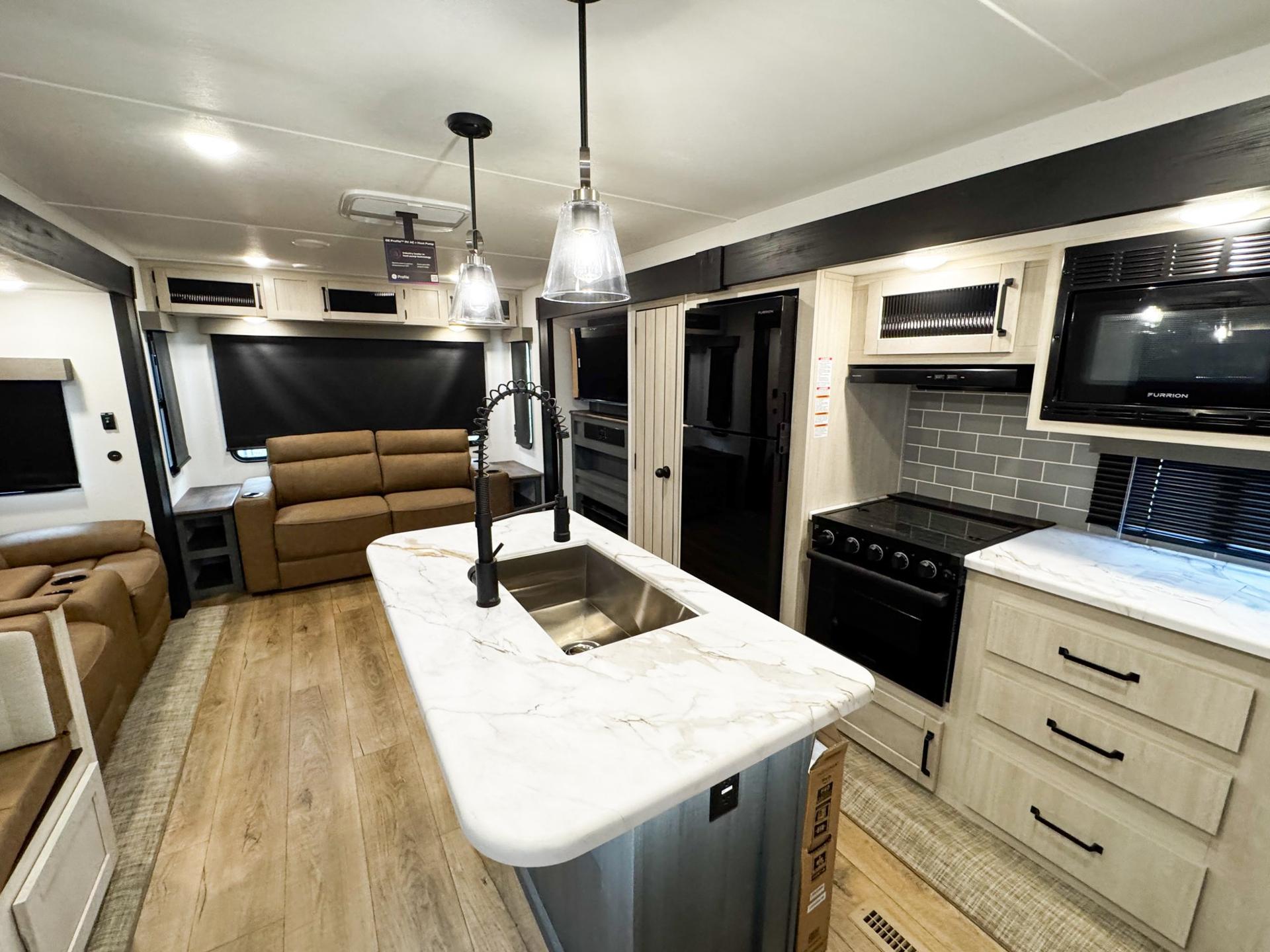 2026 Forest River 2026 Forest River Puma - thumbnail 6