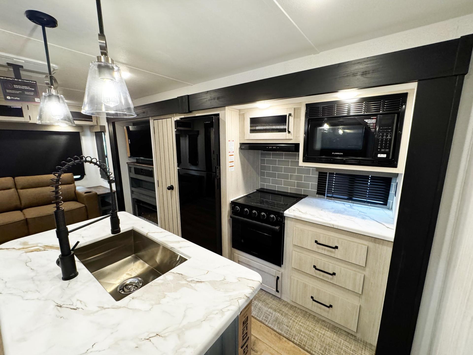 2026 Forest River 2026 Forest River Puma - thumbnail 9