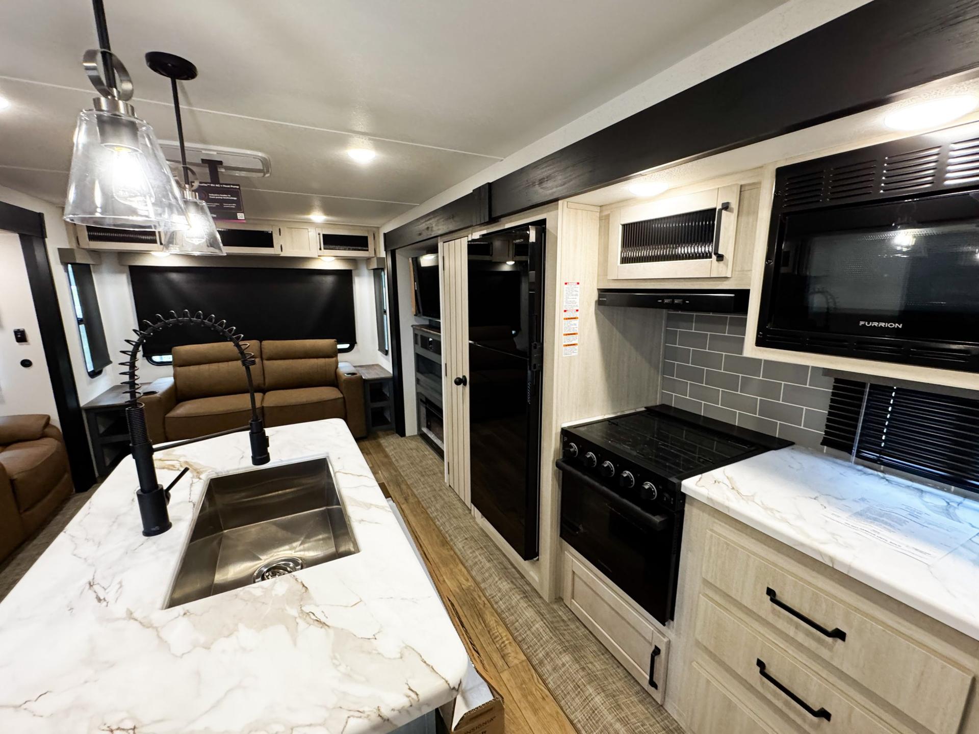 2026 Forest River 2026 Forest River Puma - thumbnail 10