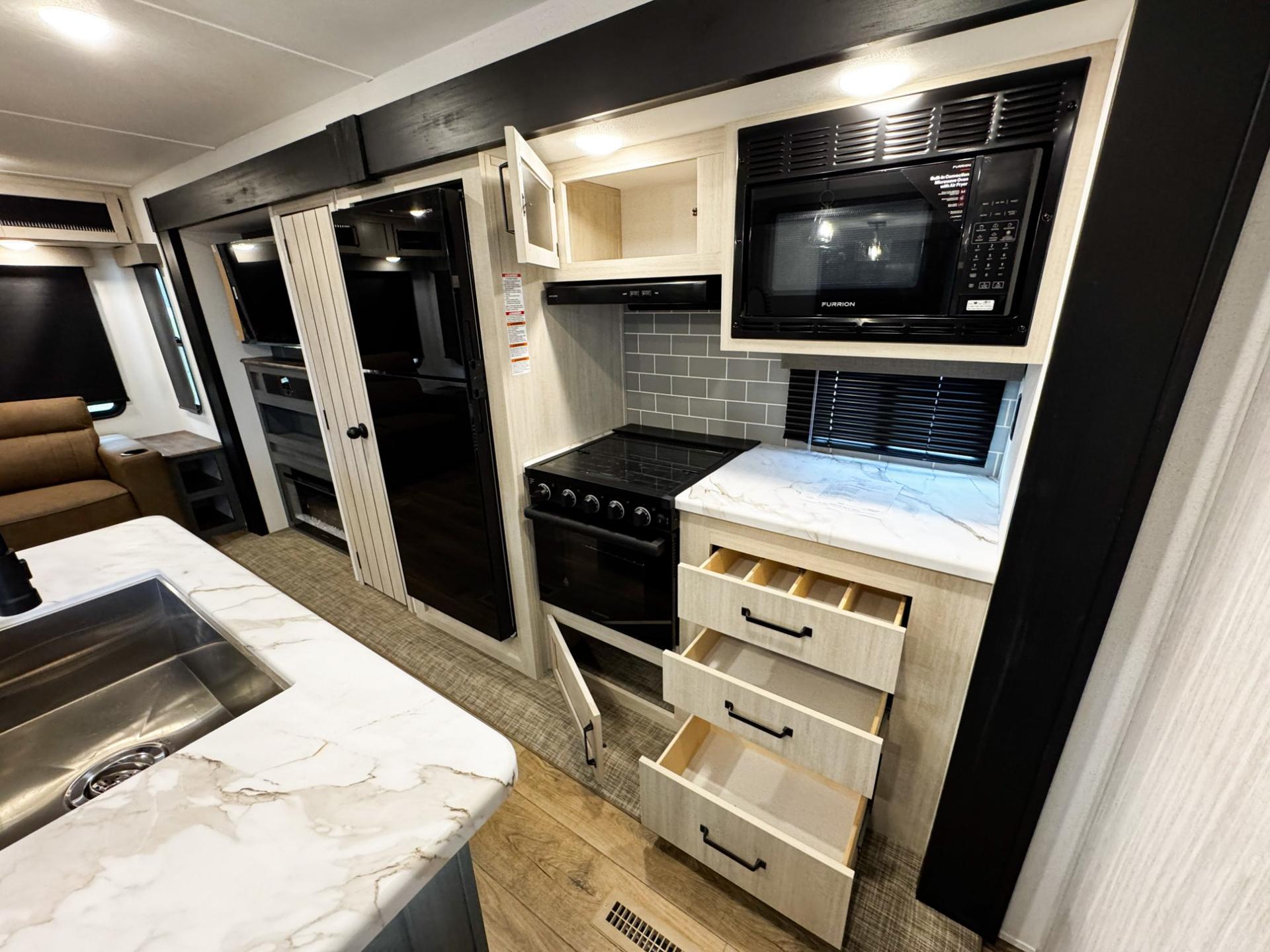 2026 Forest River 2026 Forest River Puma - thumbnail 12