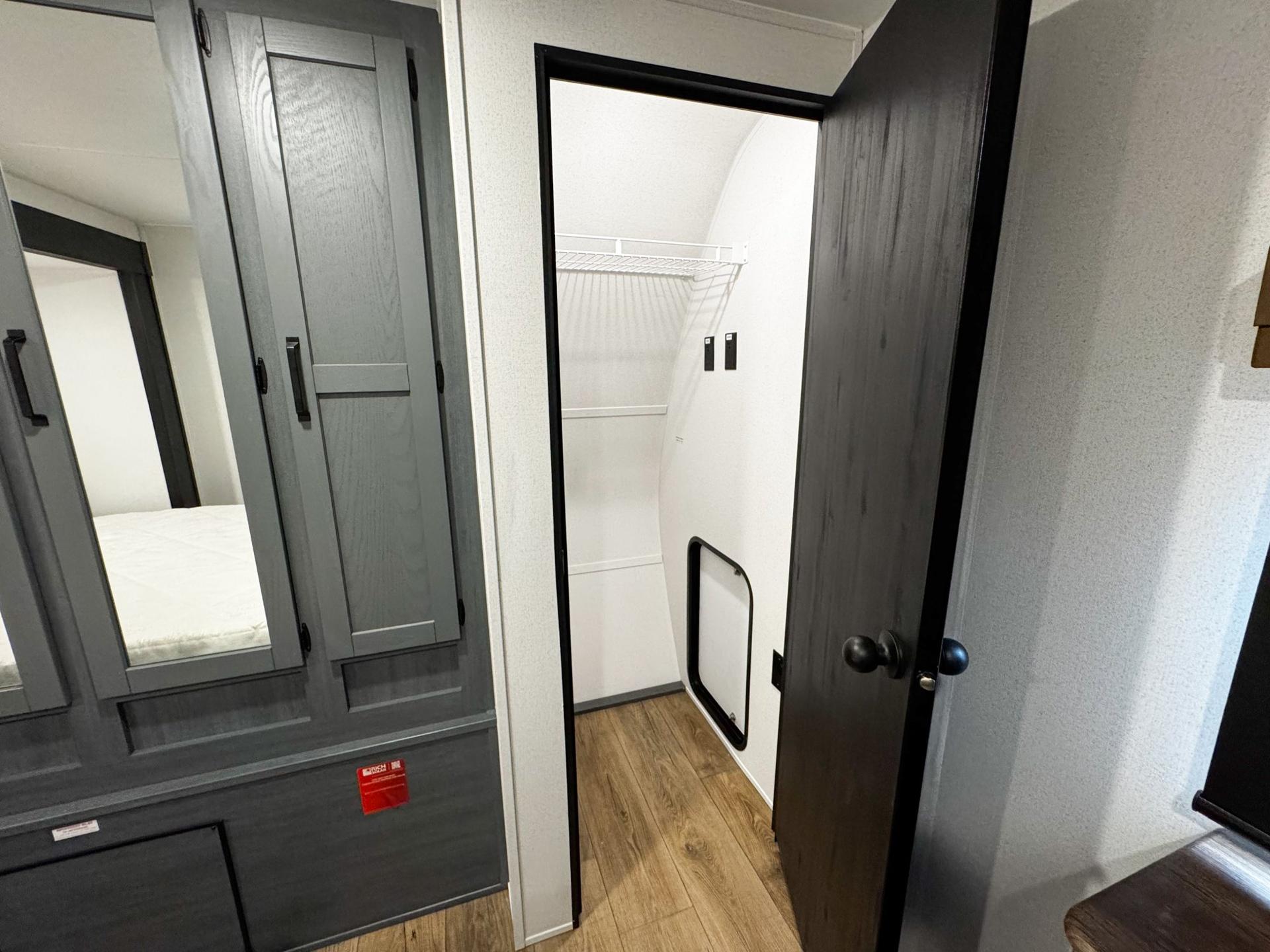 2026 Forest River 2026 Forest River Puma - thumbnail 43