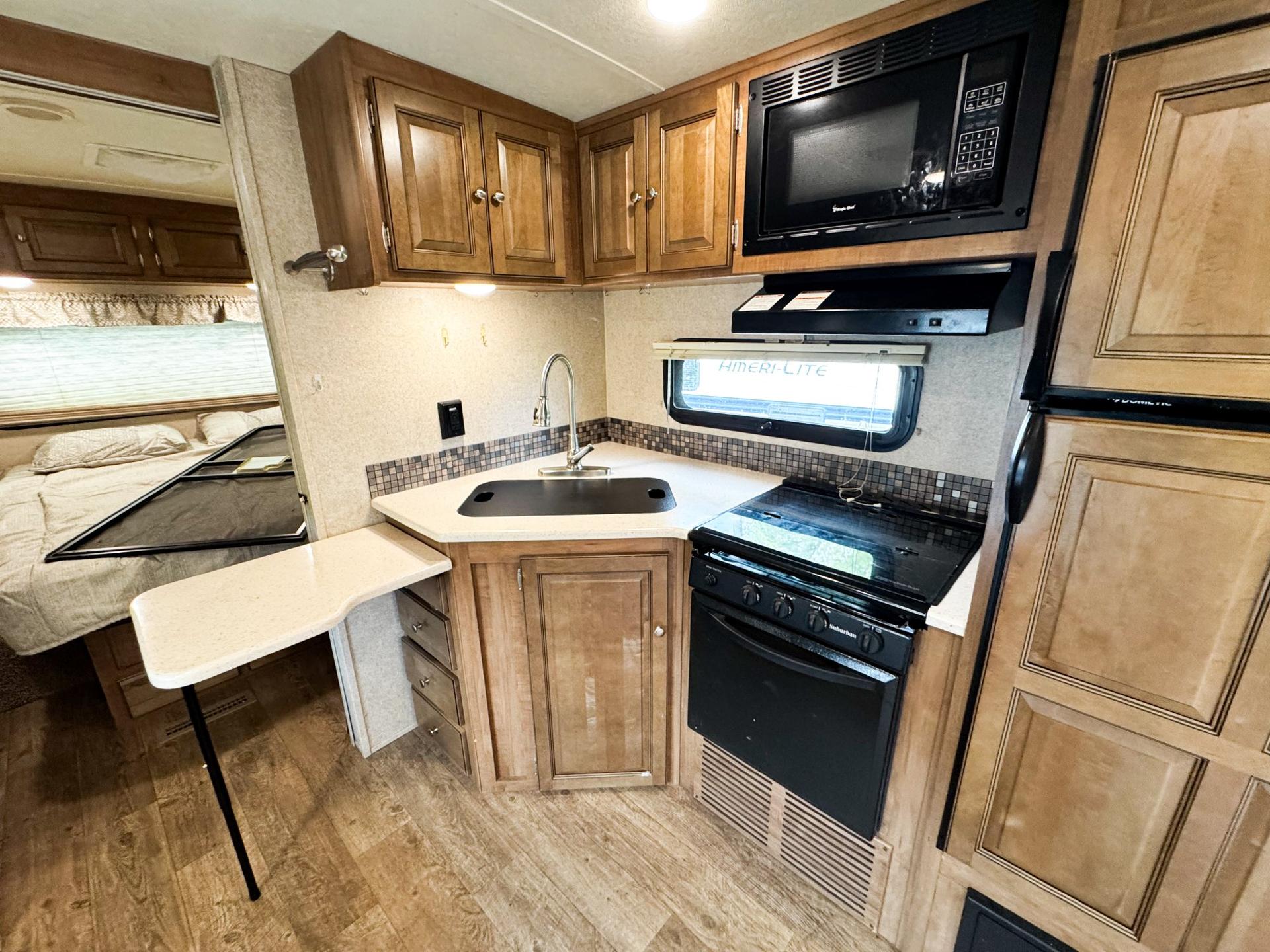 2018 Rockwood 2018 Rockwood Ultra Lite - thumbnail 14