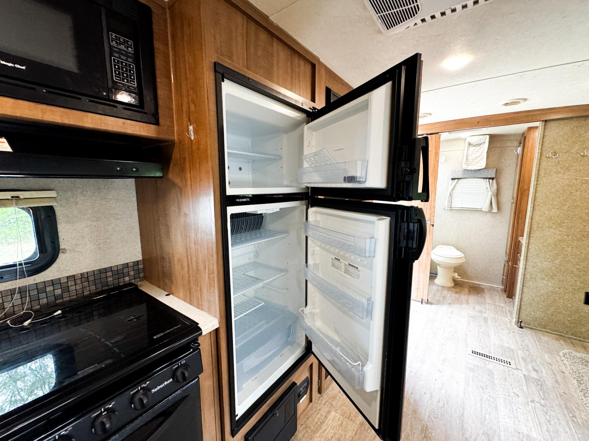 2018 Rockwood 2018 Rockwood Ultra Lite - thumbnail 12